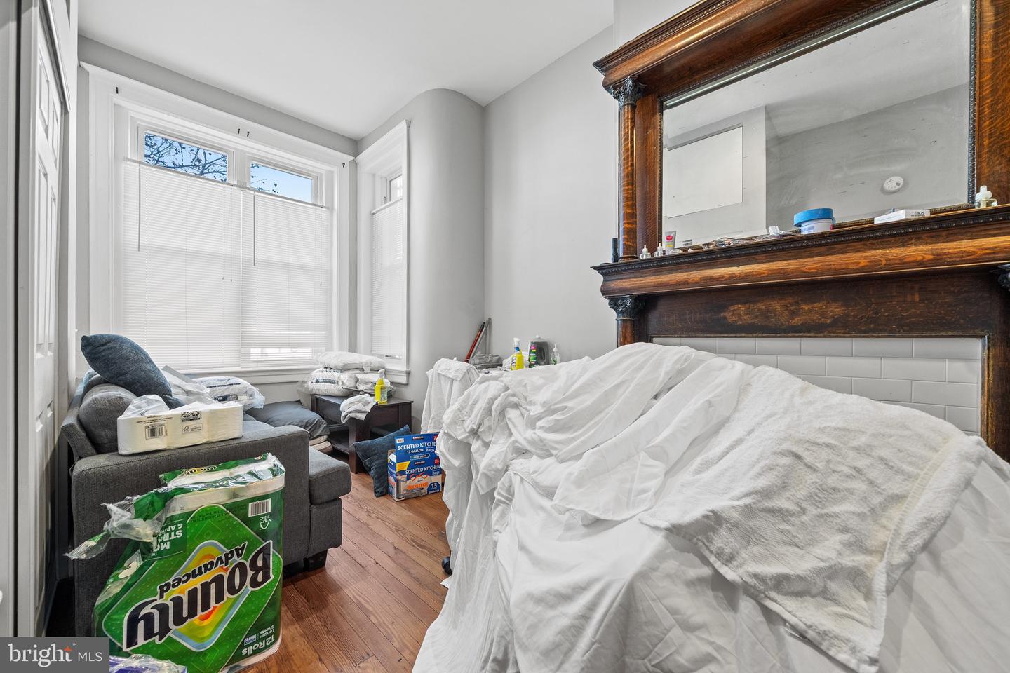 28 T ST NW, WASHINGTON, District Of Columbia 20001, 10 Bedrooms Bedrooms, ,3 BathroomsBathrooms,Residential,For sale,28 T ST NW,DCDC2236130 MLS # DCDC2236130