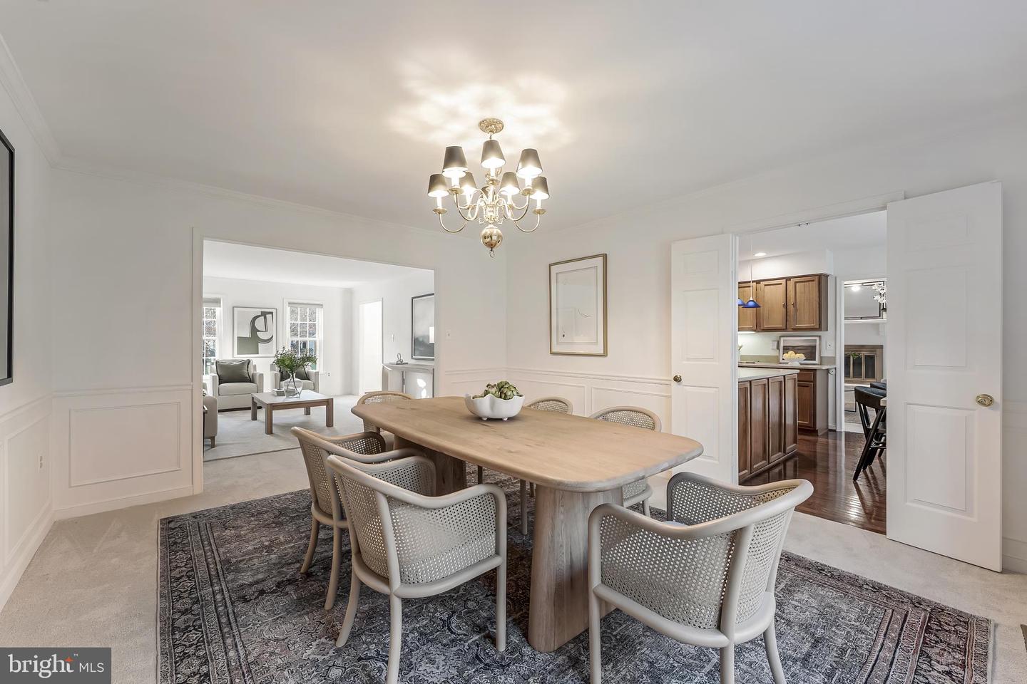 10332 DUNN MEADOW RD, VIENNA, Virginia 22182, 4 Bedrooms Bedrooms, ,2 BathroomsBathrooms,Residential,For sale,10332 DUNN MEADOW RD,VAFX2283370 MLS # VAFX2283370