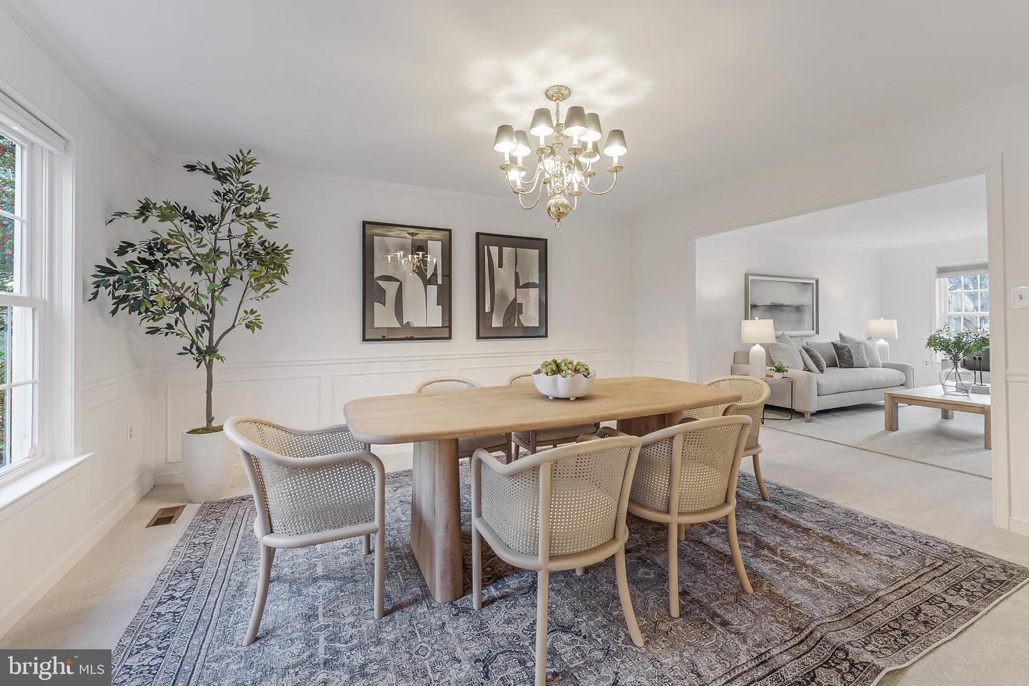 10332 DUNN MEADOW RD, VIENNA, Virginia 22182, 4 Bedrooms Bedrooms, ,2 BathroomsBathrooms,Residential,For sale,10332 DUNN MEADOW RD,VAFX2283370 MLS # VAFX2283370