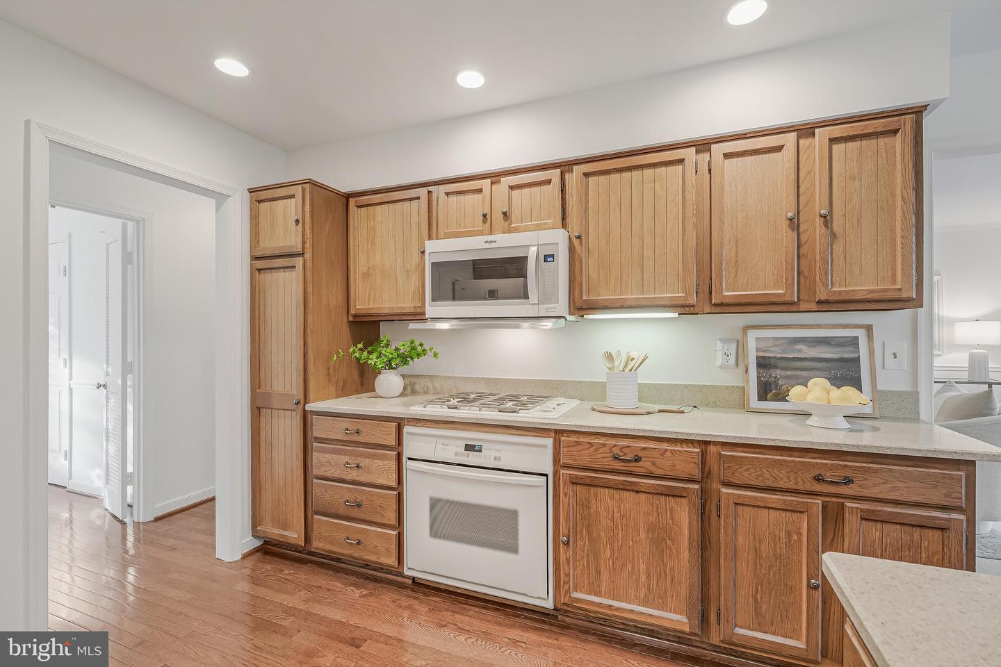 10332 DUNN MEADOW RD, VIENNA, Virginia 22182, 4 Bedrooms Bedrooms, ,2 BathroomsBathrooms,Residential,For sale,10332 DUNN MEADOW RD,VAFX2283370 MLS # VAFX2283370