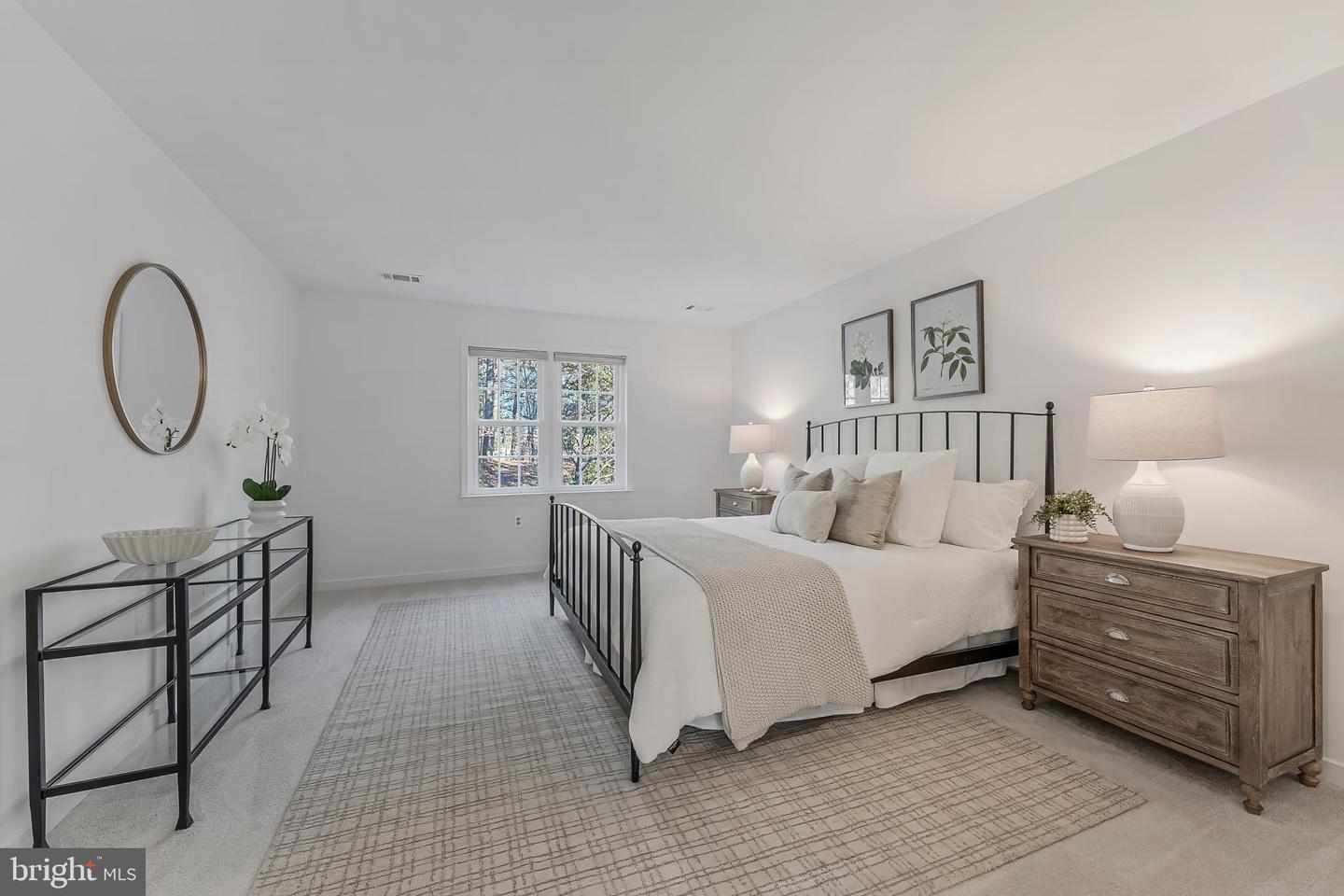 10332 DUNN MEADOW RD, VIENNA, Virginia 22182, 4 Bedrooms Bedrooms, ,2 BathroomsBathrooms,Residential,For sale,10332 DUNN MEADOW RD,VAFX2283370 MLS # VAFX2283370