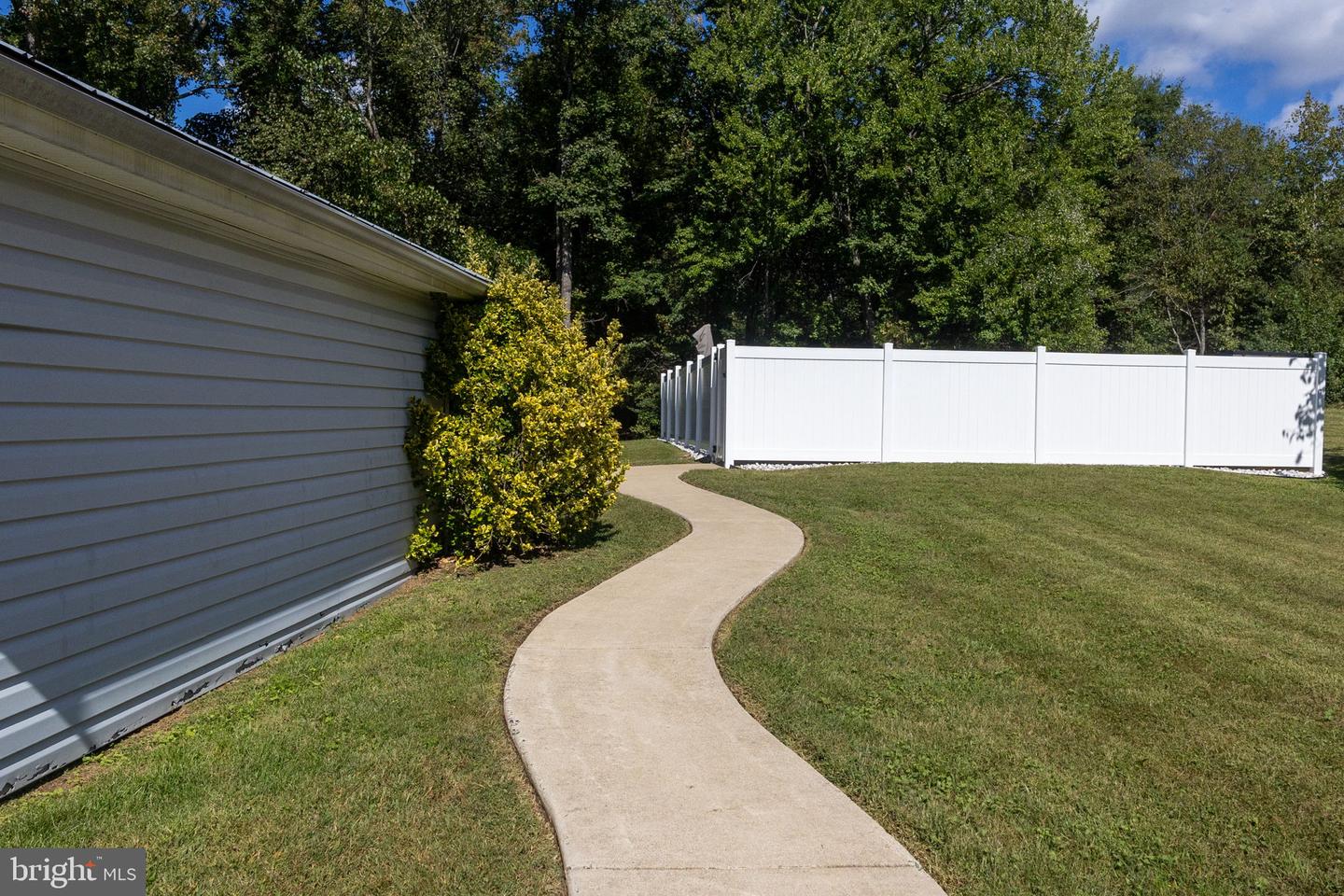 1321 CALEDON RD, KING GEORGE, Virginia 22485, 4 Bedrooms Bedrooms, ,3 BathroomsBathrooms,Residential,For sale,1321 CALEDON RD,VAKG2007426 MLS # VAKG2007426 1321 CALEDON RD, KING GEORGE, Virginia 22485, 4 Bedrooms Bedrooms, ,3 BathroomsBathrooms,Residential,For sale,1321 CALEDON RD,VAKG2007426 MLS # VAKG2007426