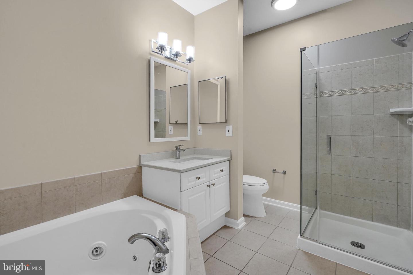 2663 MANHATTAN PL #01/109, VIENNA, Virginia 22180, 2 Bedrooms Bedrooms, ,2 BathroomsBathrooms,Residential,For sale,2663 MANHATTAN PL #01/109,VAFX2283554 MLS # VAFX2283554