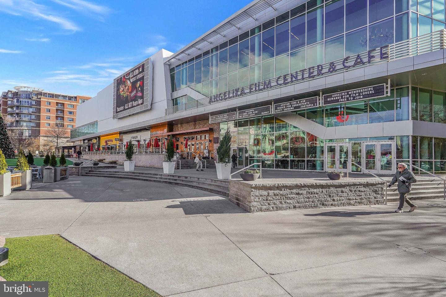 2663 MANHATTAN PL #01/109, VIENNA, Virginia 22180, 2 Bedrooms Bedrooms, ,2 BathroomsBathrooms,Residential,For sale,2663 MANHATTAN PL #01/109,VAFX2283554 MLS # VAFX2283554