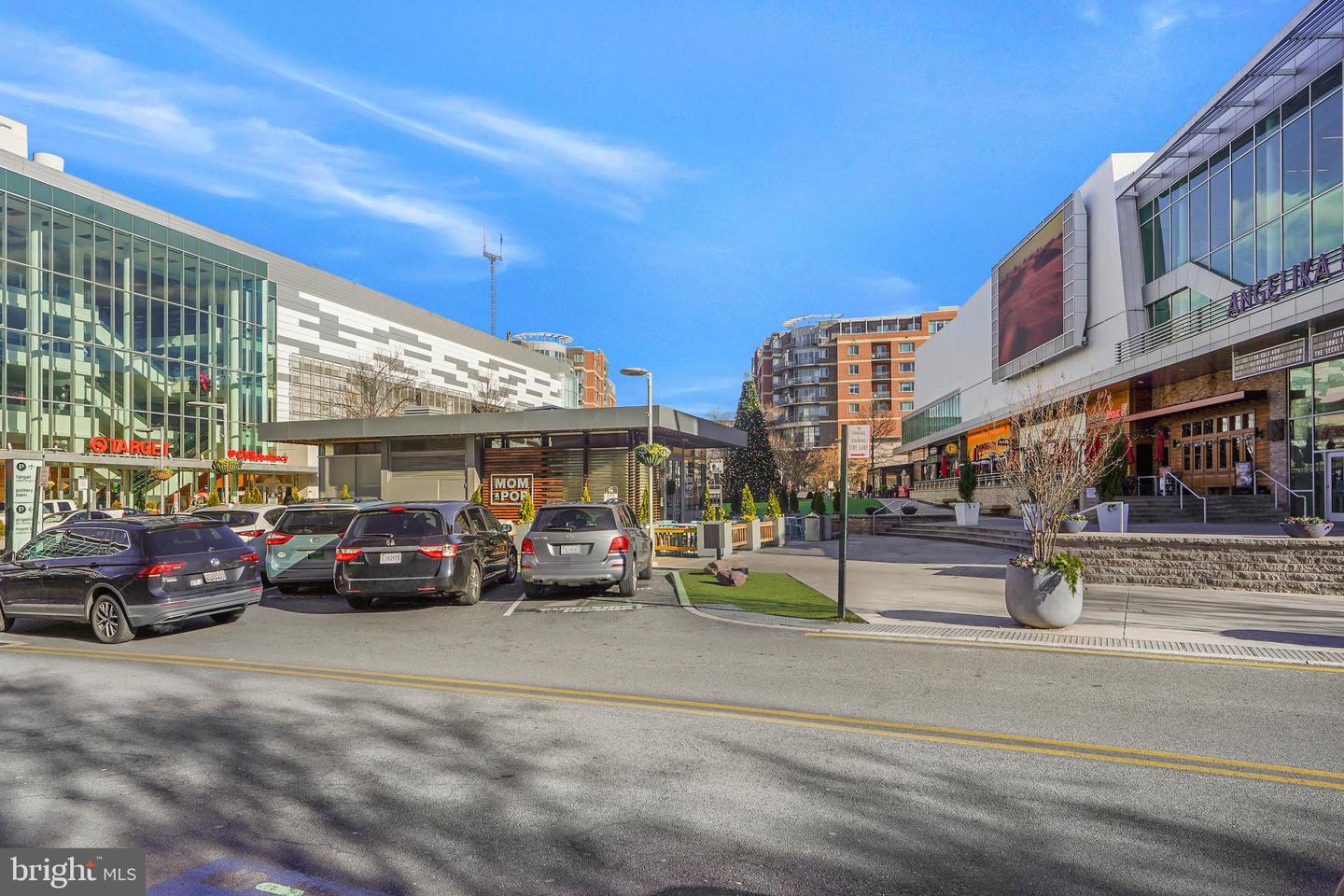 2663 MANHATTAN PL #01/109, VIENNA, Virginia 22180, 2 Bedrooms Bedrooms, ,2 BathroomsBathrooms,Residential,For sale,2663 MANHATTAN PL #01/109,VAFX2283554 MLS # VAFX2283554