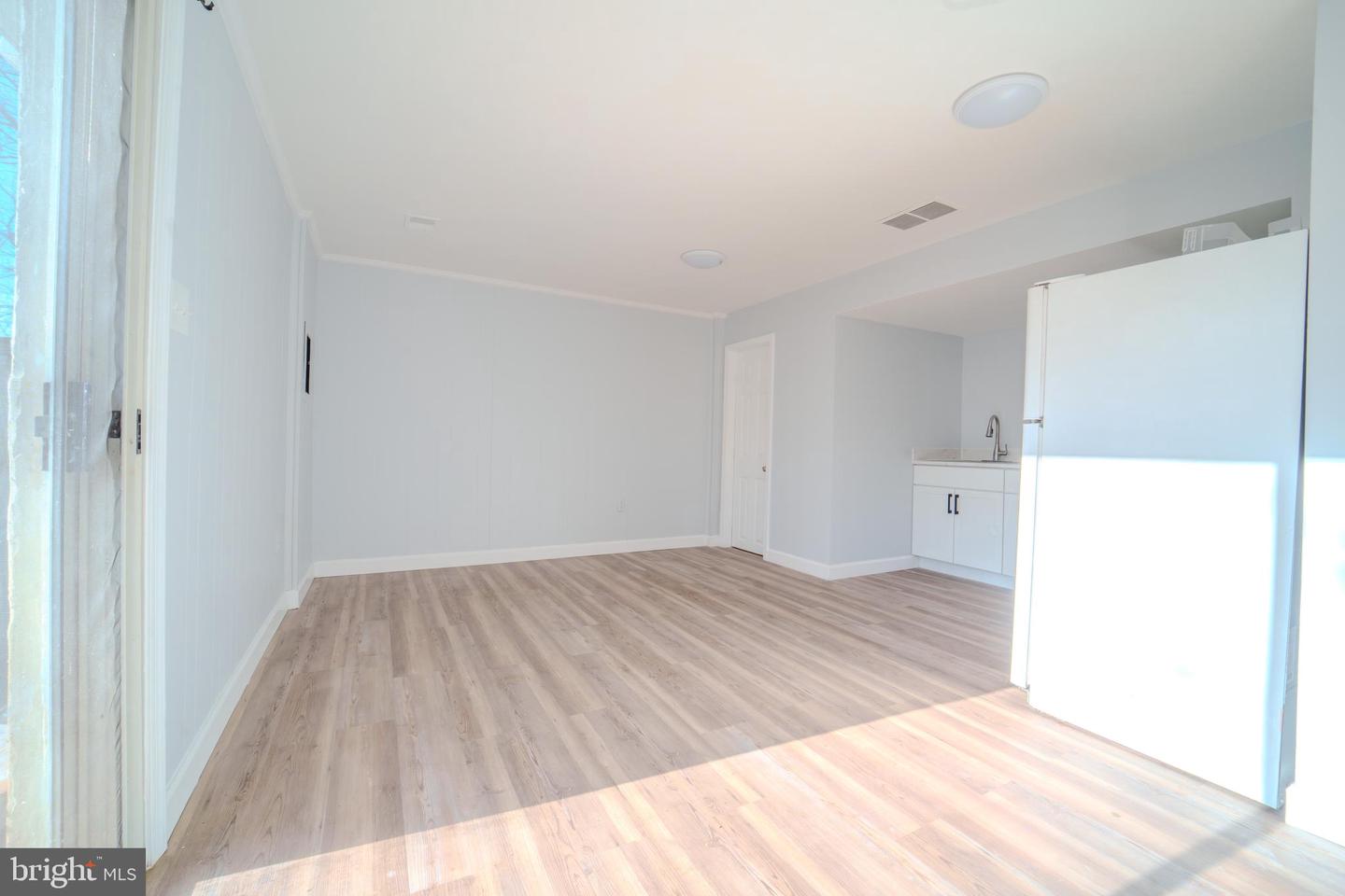 4415 ENSBROOK LN, WOODBRIDGE, Virginia 22193, 3 Bedrooms Bedrooms, ,3 BathroomsBathrooms,Residential,For sale,4415 ENSBROOK LN,VAPW2109570 MLS # VAPW2109570