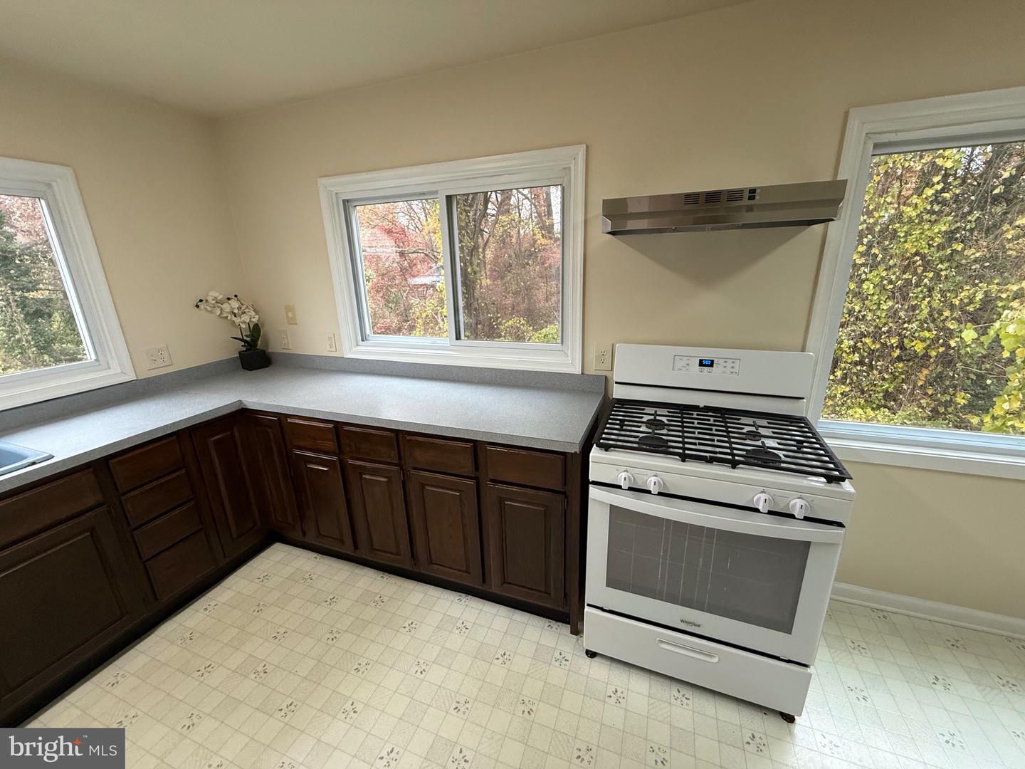 1226 EASY ST, WOODBRIDGE, Virginia 22191, 2 Bedrooms Bedrooms, ,1 BathroomBathrooms,Residential,For sale,1226 EASY ST,VAPW2109588 MLS # VAPW2109588 1226 EASY ST, WOODBRIDGE, Virginia 22191, 2 Bedrooms Bedrooms, ,1 BathroomBathrooms,Residential,For sale,1226 EASY ST,VAPW2109588 MLS # VAPW2109588