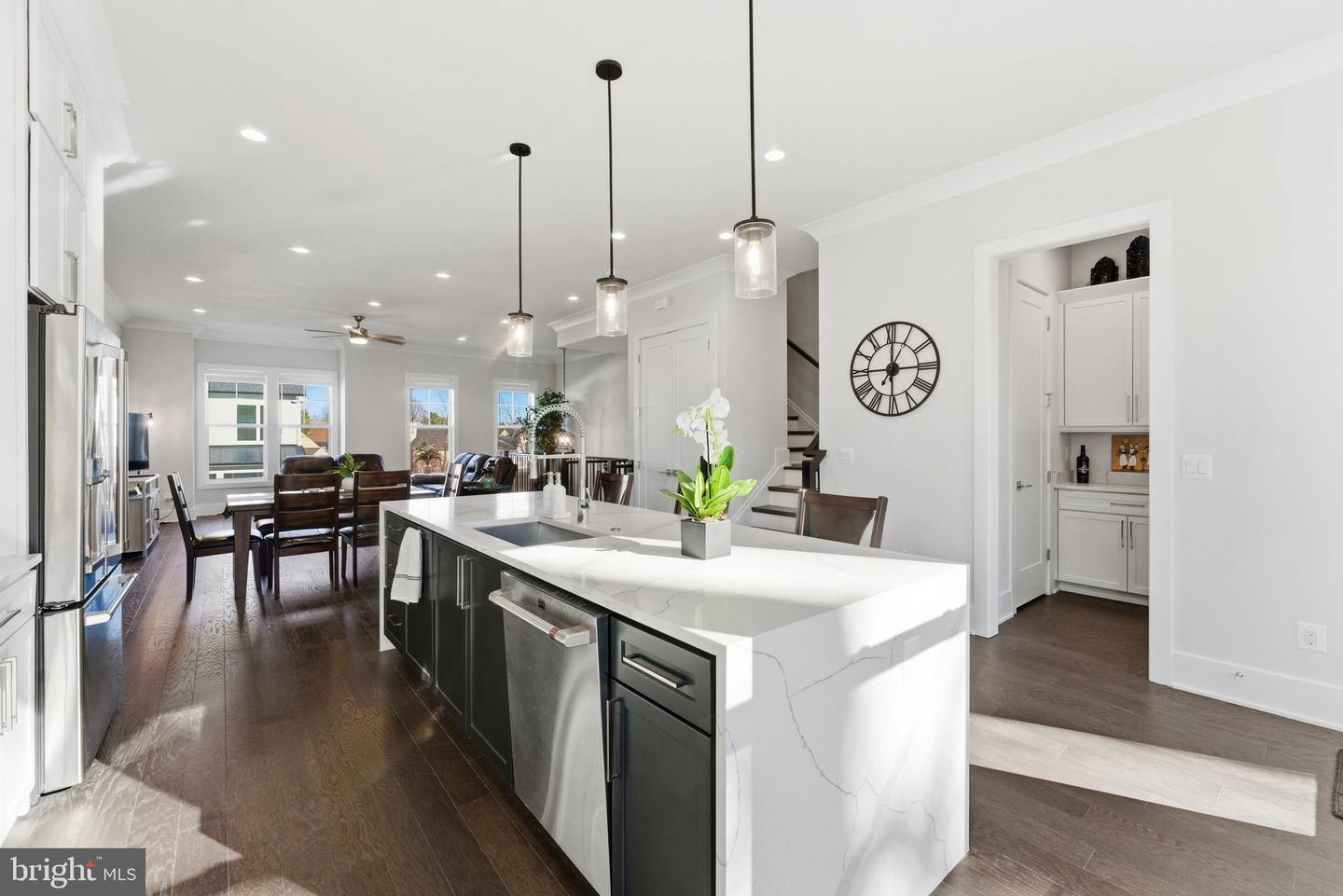 14661 BATTERY RIDGE LN, CENTREVILLE, Virginia 20120, 3 Bedrooms Bedrooms, ,2 BathroomsBathrooms,Residential,For sale,14661 BATTERY RIDGE LN,VAFX2283440 MLS # VAFX2283440 14661 BATTERY RIDGE LN, CENTREVILLE, Virginia 20120, 3 Bedrooms Bedrooms, ,2 BathroomsBathrooms,Residential,For sale,14661 BATTERY RIDGE LN,VAFX2283440 MLS # VAFX2283440