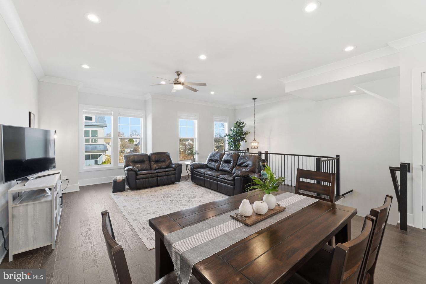 14661 BATTERY RIDGE LN, CENTREVILLE, Virginia 20120, 3 Bedrooms Bedrooms, ,2 BathroomsBathrooms,Residential,For sale,14661 BATTERY RIDGE LN,VAFX2283440 MLS # VAFX2283440 14661 BATTERY RIDGE LN, CENTREVILLE, Virginia 20120, 3 Bedrooms Bedrooms, ,2 BathroomsBathrooms,Residential,For sale,14661 BATTERY RIDGE LN,VAFX2283440 MLS # VAFX2283440