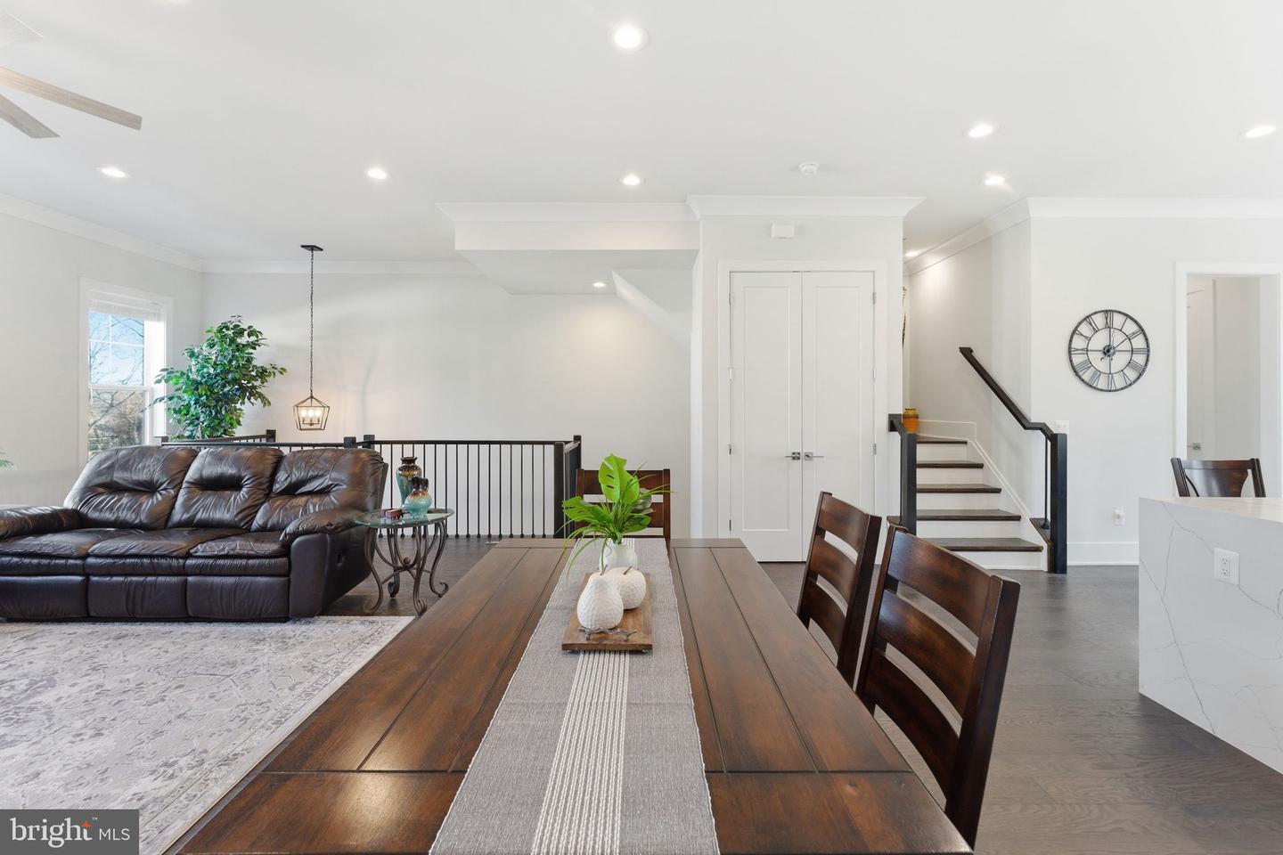 14661 BATTERY RIDGE LN, CENTREVILLE, Virginia 20120, 3 Bedrooms Bedrooms, ,2 BathroomsBathrooms,Residential,For sale,14661 BATTERY RIDGE LN,VAFX2283440 MLS # VAFX2283440 14661 BATTERY RIDGE LN, CENTREVILLE, Virginia 20120, 3 Bedrooms Bedrooms, ,2 BathroomsBathrooms,Residential,For sale,14661 BATTERY RIDGE LN,VAFX2283440 MLS # VAFX2283440