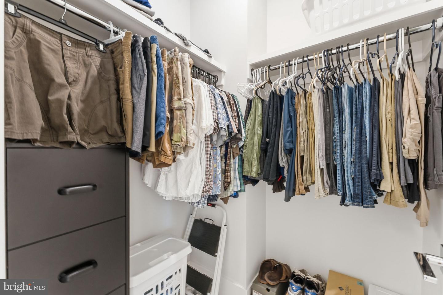 14661 BATTERY RIDGE LN, CENTREVILLE, Virginia 20120, 3 Bedrooms Bedrooms, ,2 BathroomsBathrooms,Residential,For sale,14661 BATTERY RIDGE LN,VAFX2283440 MLS # VAFX2283440 14661 BATTERY RIDGE LN, CENTREVILLE, Virginia 20120, 3 Bedrooms Bedrooms, ,2 BathroomsBathrooms,Residential,For sale,14661 BATTERY RIDGE LN,VAFX2283440 MLS # VAFX2283440