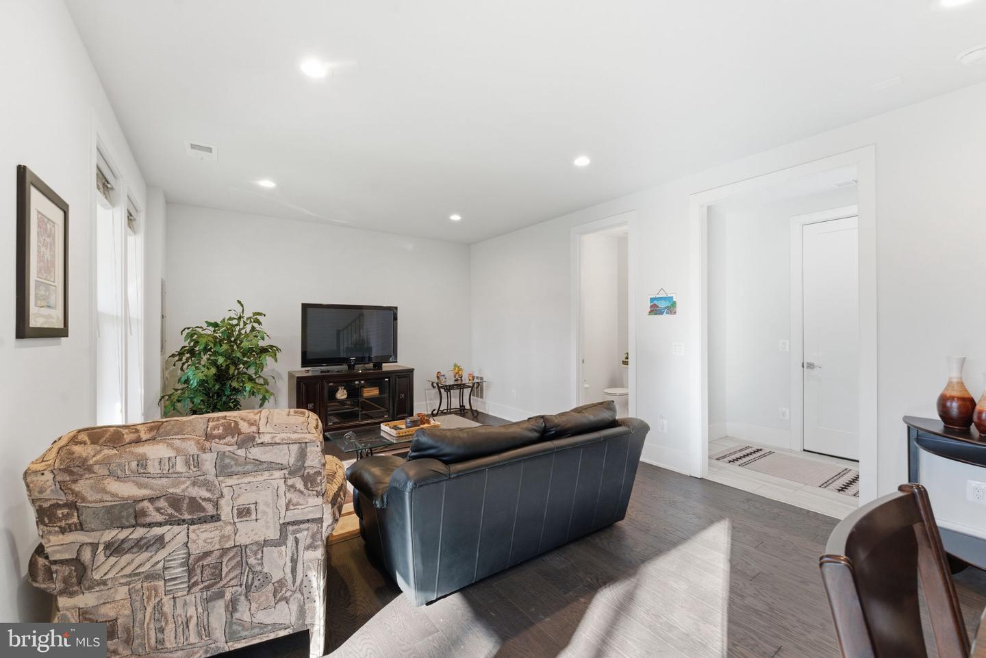 14661 BATTERY RIDGE LN, CENTREVILLE, Virginia 20120, 3 Bedrooms Bedrooms, ,2 BathroomsBathrooms,Residential,For sale,14661 BATTERY RIDGE LN,VAFX2283440 MLS # VAFX2283440 14661 BATTERY RIDGE LN, CENTREVILLE, Virginia 20120, 3 Bedrooms Bedrooms, ,2 BathroomsBathrooms,Residential,For sale,14661 BATTERY RIDGE LN,VAFX2283440 MLS # VAFX2283440