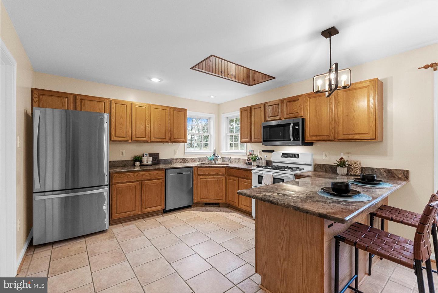 15 FELDSPAR WAY, FREDERICKSBURG, Virginia 22405, 5 Bedrooms Bedrooms, 18 Rooms Rooms,3 BathroomsBathrooms,Residential,For sale,15 FELDSPAR WAY,VAST2044890 MLS # VAST2044890