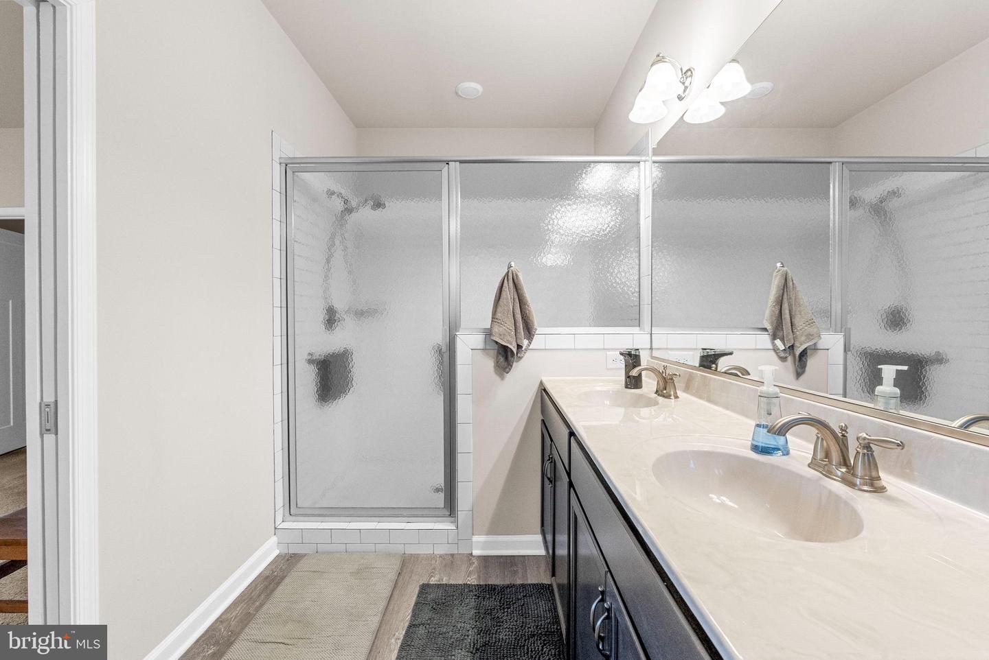 135 LAFAYETTE AVE, BOWLING GREEN, Virginia 22427, 3 Bedrooms Bedrooms, 5 Rooms Rooms,2 BathroomsBathrooms,Residential,For sale,135 LAFAYETTE AVE,VACV2009310 MLS # VACV2009310