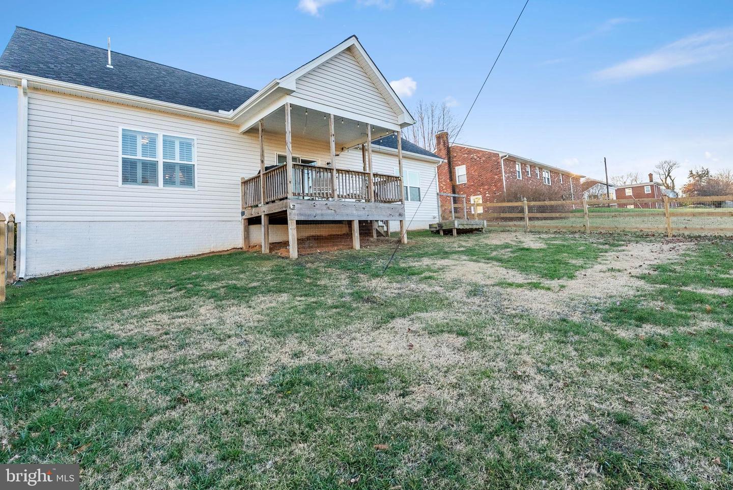 135 LAFAYETTE AVE, BOWLING GREEN, Virginia 22427, 3 Bedrooms Bedrooms, 5 Rooms Rooms,2 BathroomsBathrooms,Residential,For sale,135 LAFAYETTE AVE,VACV2009310 MLS # VACV2009310