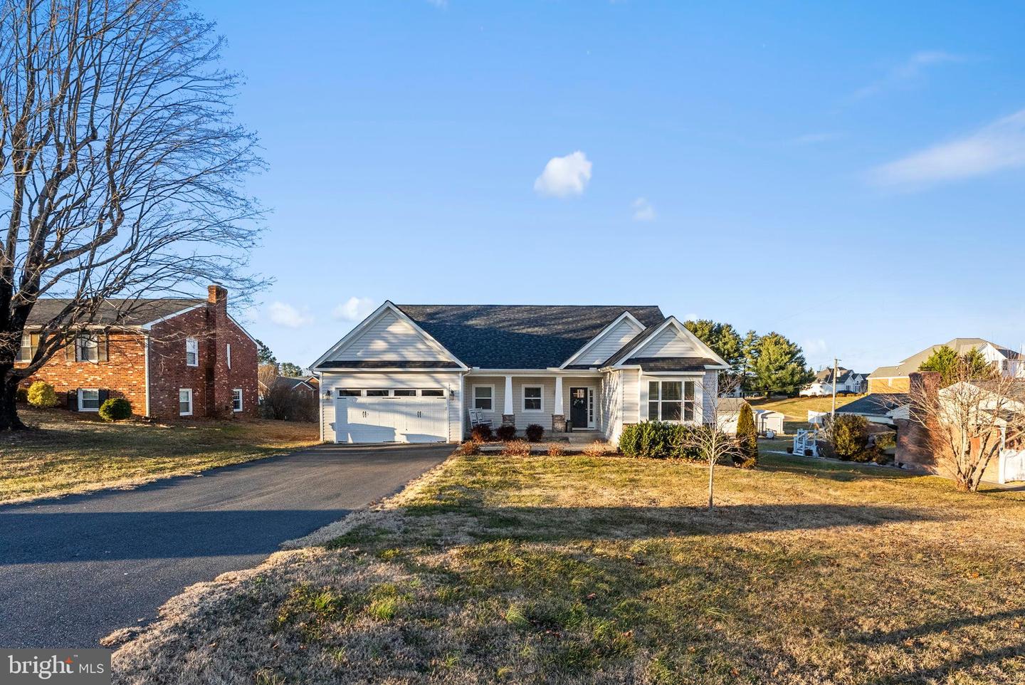 135 LAFAYETTE AVE, BOWLING GREEN, Virginia 22427, 3 Bedrooms Bedrooms, 5 Rooms Rooms,2 BathroomsBathrooms,Residential,For sale,135 LAFAYETTE AVE,VACV2009310 MLS # VACV2009310