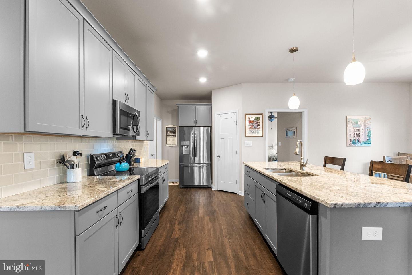 135 LAFAYETTE AVE, BOWLING GREEN, Virginia 22427, 3 Bedrooms Bedrooms, 5 Rooms Rooms,2 BathroomsBathrooms,Residential,For sale,135 LAFAYETTE AVE,VACV2009310 MLS # VACV2009310