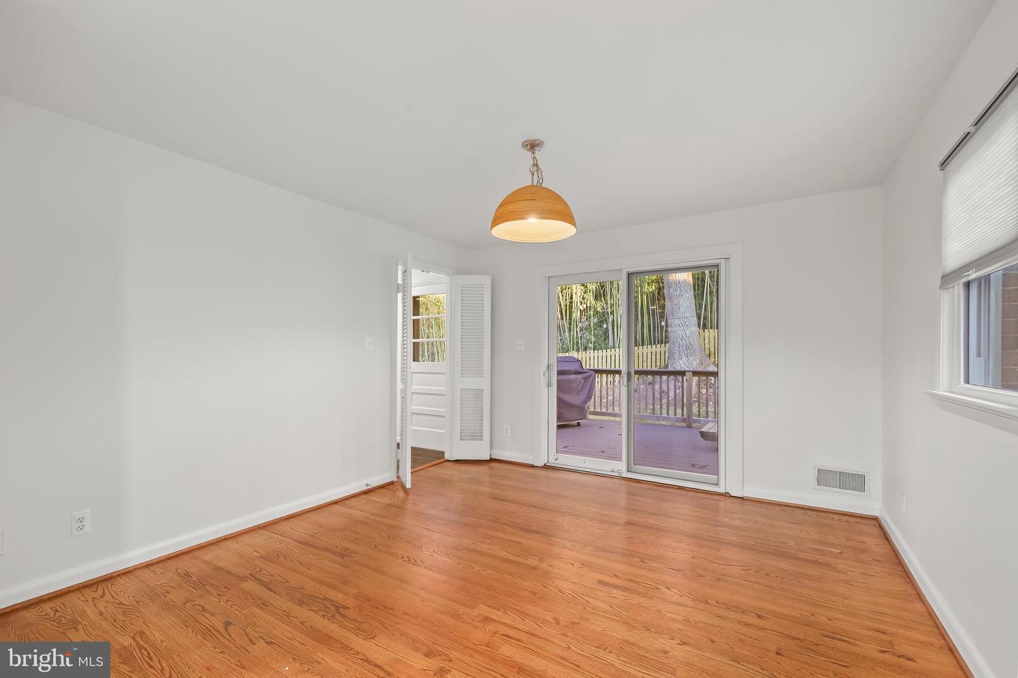 2320 WINDSOR RD, ALEXANDRIA, Virginia 22307, 3 Bedrooms Bedrooms, ,2 BathroomsBathrooms,Residential,For sale,2320 WINDSOR RD,VAFX2283508 MLS # VAFX2283508 2320 WINDSOR RD, ALEXANDRIA, Virginia 22307, 3 Bedrooms Bedrooms, ,2 BathroomsBathrooms,Residential,For sale,2320 WINDSOR RD,VAFX2283508 MLS # VAFX2283508