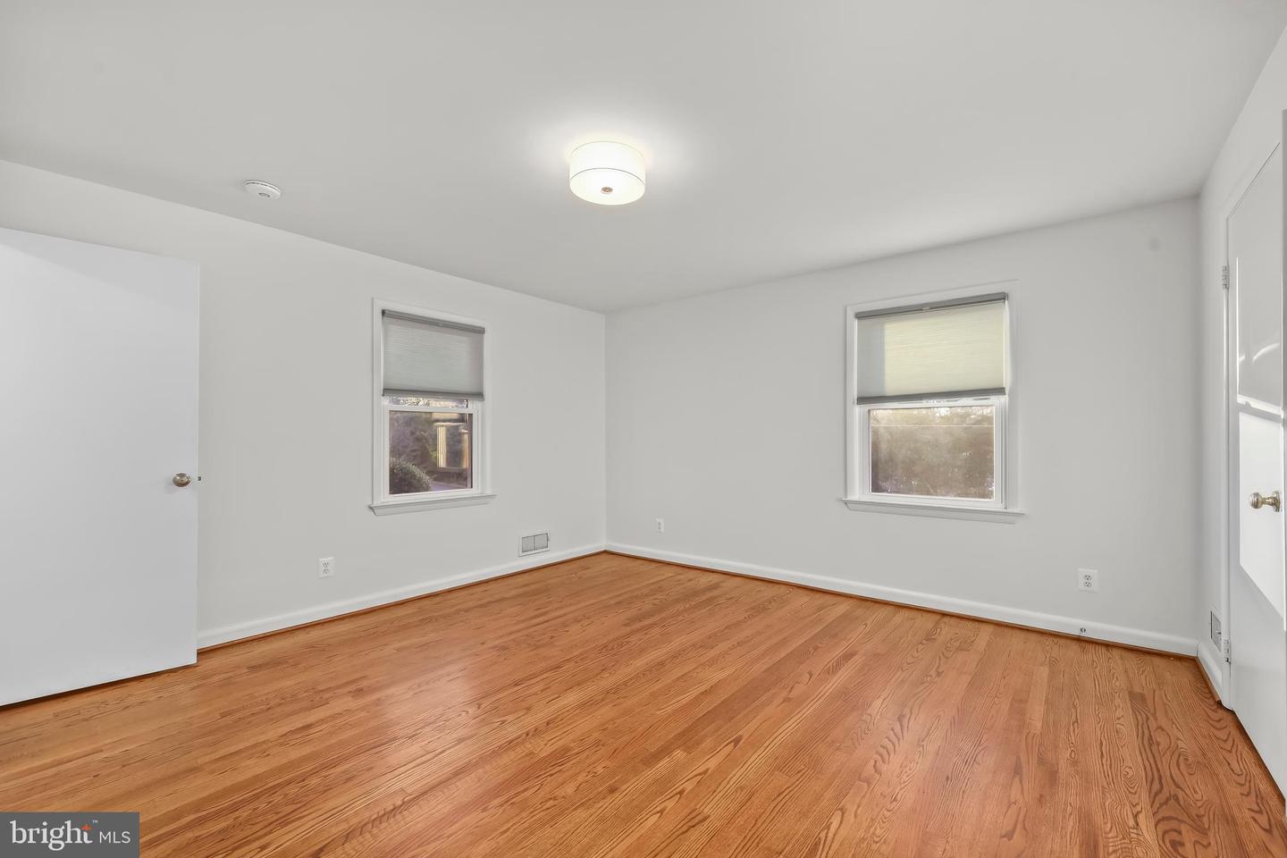 2320 WINDSOR RD, ALEXANDRIA, Virginia 22307, 3 Bedrooms Bedrooms, ,2 BathroomsBathrooms,Residential,For sale,2320 WINDSOR RD,VAFX2283508 MLS # VAFX2283508 2320 WINDSOR RD, ALEXANDRIA, Virginia 22307, 3 Bedrooms Bedrooms, ,2 BathroomsBathrooms,Residential,For sale,2320 WINDSOR RD,VAFX2283508 MLS # VAFX2283508