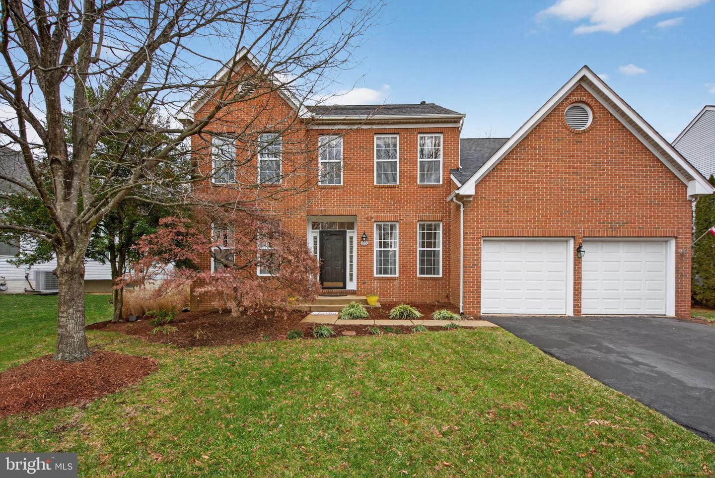 6403 GUARD MOUNT CT, CENTREVILLE, Virginia 20121, 4 Bedrooms Bedrooms, 7 Rooms Rooms,2 BathroomsBathrooms,Residential,For sale,6403 GUARD MOUNT CT,VAFX2283510 MLS # VAFX2283510 6403 GUARD MOUNT CT, CENTREVILLE, Virginia 20121, 4 Bedrooms Bedrooms, 7 Rooms Rooms,2 BathroomsBathrooms,Residential,For sale,6403 GUARD MOUNT CT,VAFX2283510 MLS # VAFX2283510