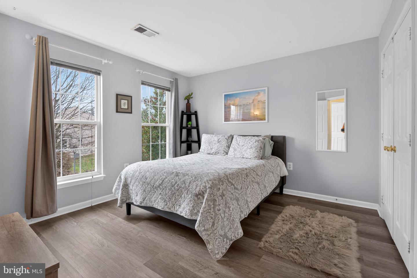 6403 GUARD MOUNT CT, CENTREVILLE, Virginia 20121, 4 Bedrooms Bedrooms, 7 Rooms Rooms,2 BathroomsBathrooms,Residential,For sale,6403 GUARD MOUNT CT,VAFX2283510 MLS # VAFX2283510 6403 GUARD MOUNT CT, CENTREVILLE, Virginia 20121, 4 Bedrooms Bedrooms, 7 Rooms Rooms,2 BathroomsBathrooms,Residential,For sale,6403 GUARD MOUNT CT,VAFX2283510 MLS # VAFX2283510