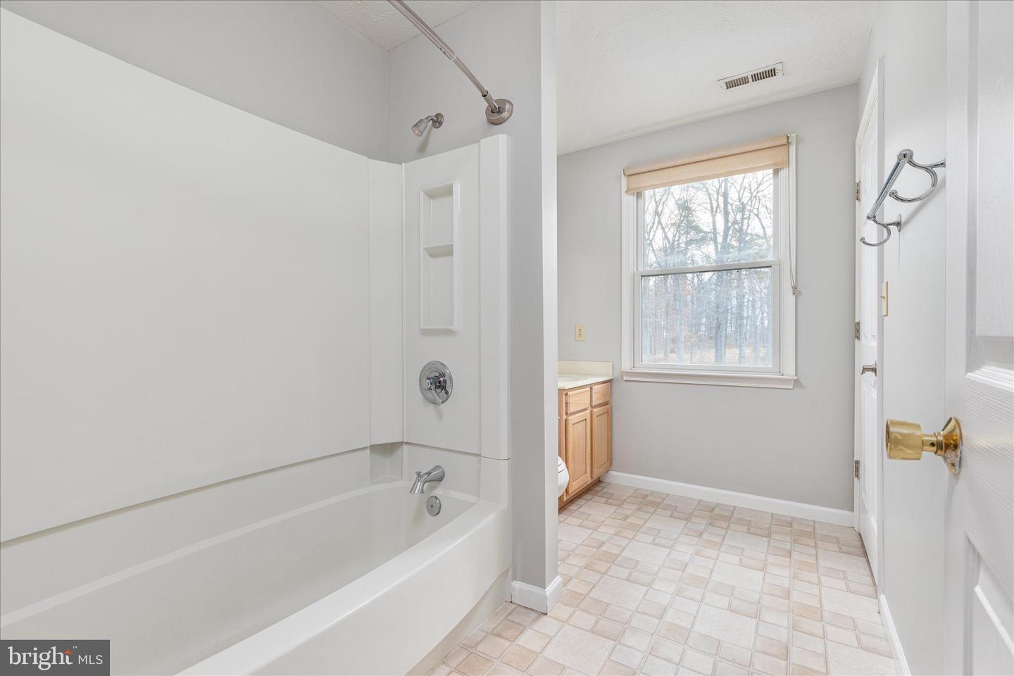 220 OATES RD, STAR TANNERY, Virginia 22654, 4 Bedrooms Bedrooms, ,3 BathroomsBathrooms,Residential,For sale,220 OATES RD,VAFV2038622 MLS # VAFV2038622