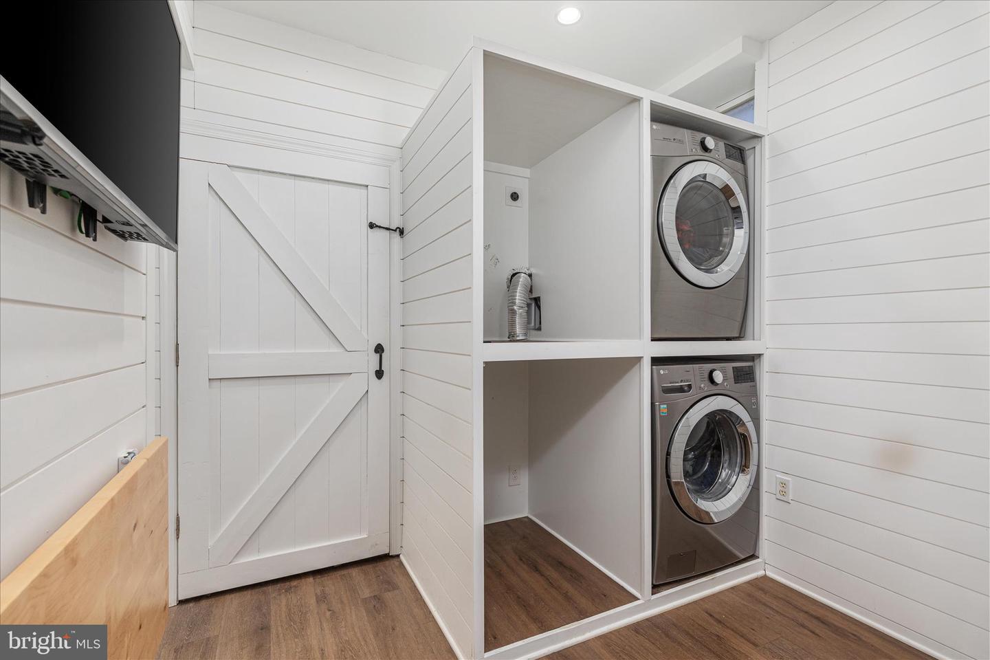 220 OATES RD, STAR TANNERY, Virginia 22654, 4 Bedrooms Bedrooms, ,3 BathroomsBathrooms,Residential,For sale,220 OATES RD,VAFV2038622 MLS # VAFV2038622