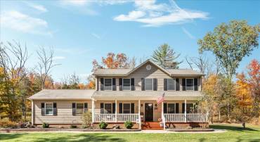 220 OATES RD, STAR TANNERY, Virginia 22654, 4 Bedrooms Bedrooms, ,3 BathroomsBathrooms,Residential,For sale,220 OATES RD,VAFV2038622 MLS # VAFV2038622