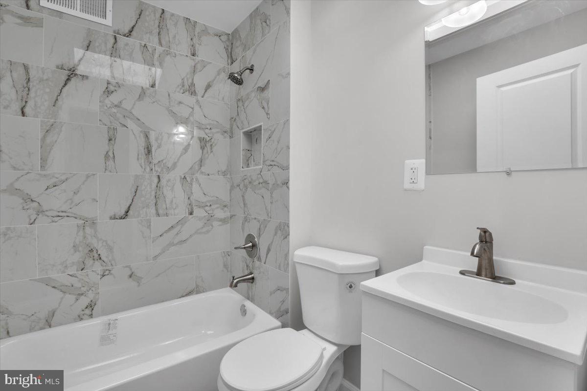 1517 DOWNING ST NE, WASHINGTON, District Of Columbia 20018, 3 Bedrooms Bedrooms, 5 Rooms Rooms,2 BathroomsBathrooms,Residential,For sale,1517 DOWNING ST NE,DCDC2239126 MLS # DCDC2239126 1517 DOWNING ST NE, WASHINGTON, District Of Columbia 20018, 3 Bedrooms Bedrooms, 5 Rooms Rooms,2 BathroomsBathrooms,Residential,For sale,1517 DOWNING ST NE,DCDC2239126 MLS # DCDC2239126