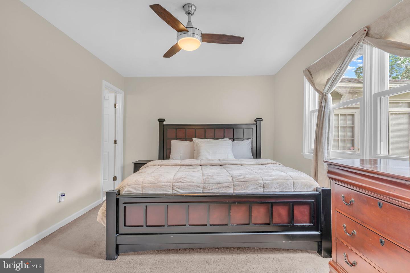 603 N YORK RD, STERLING, Virginia 20164, 3 Bedrooms Bedrooms, ,2 BathroomsBathrooms,Residential,For sale,603 N YORK RD,VALO2113146 MLS # VALO2113146 603 N YORK RD, STERLING, Virginia 20164, 3 Bedrooms Bedrooms, ,2 BathroomsBathrooms,Residential,For sale,603 N YORK RD,VALO2113146 MLS # VALO2113146