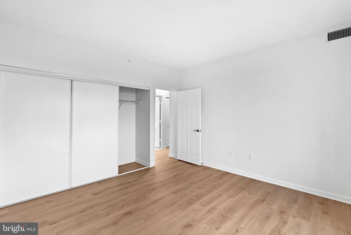 19375 CYPRESS RIDGE TER #901, LEESBURG, Virginia 20176, 3 Bedrooms Bedrooms, ,2 BathroomsBathrooms,Residential,For sale,19375 CYPRESS RIDGE TER #901,VALO2113168 MLS # VALO2113168 19375 CYPRESS RIDGE TER #901, LEESBURG, Virginia 20176, 3 Bedrooms Bedrooms, ,2 BathroomsBathrooms,Residential,For sale,19375 CYPRESS RIDGE TER #901,VALO2113168 MLS # VALO2113168