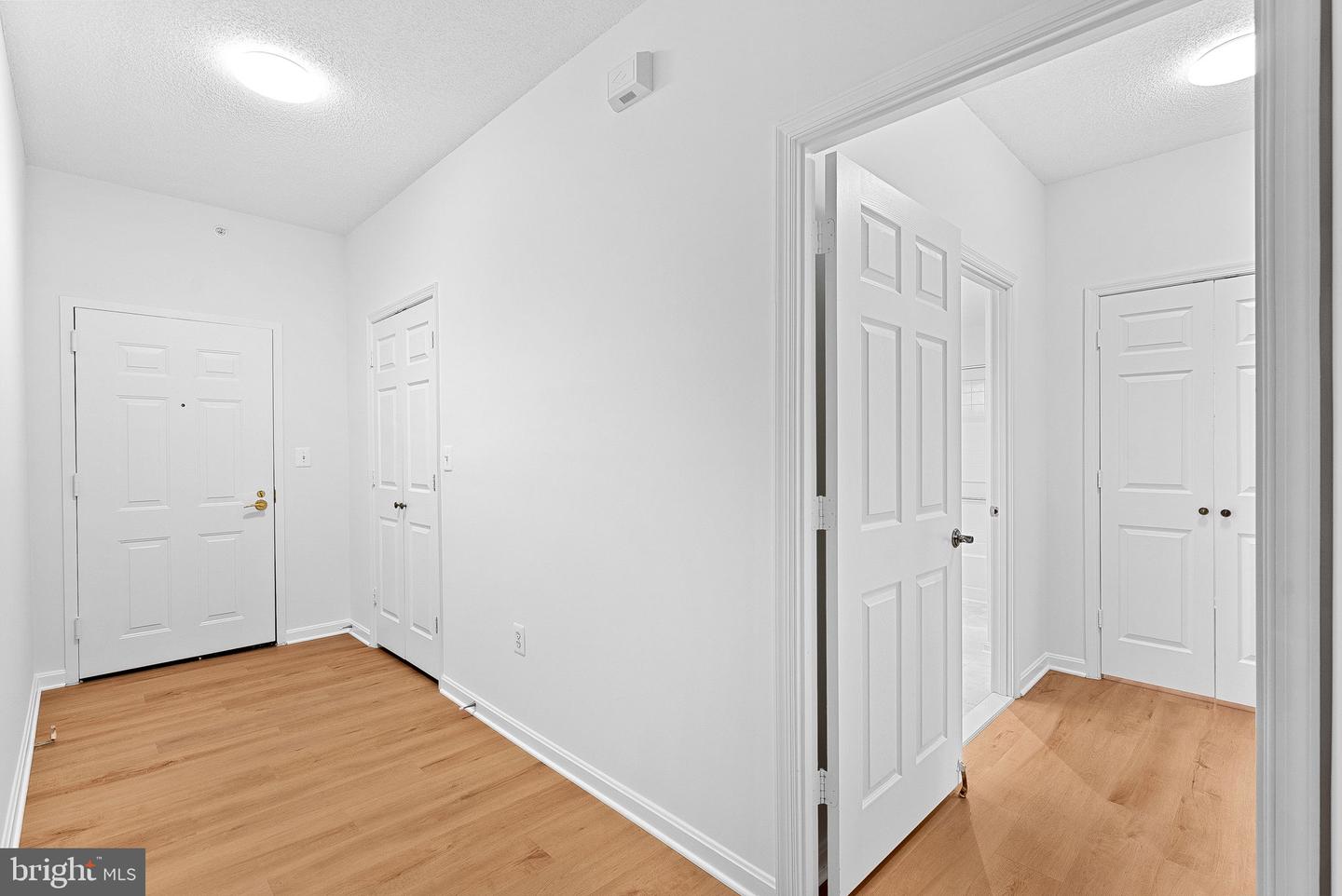 19375 CYPRESS RIDGE TER #901, LEESBURG, Virginia 20176, 3 Bedrooms Bedrooms, ,2 BathroomsBathrooms,Residential,For sale,19375 CYPRESS RIDGE TER #901,VALO2113168 MLS # VALO2113168 19375 CYPRESS RIDGE TER #901, LEESBURG, Virginia 20176, 3 Bedrooms Bedrooms, ,2 BathroomsBathrooms,Residential,For sale,19375 CYPRESS RIDGE TER #901,VALO2113168 MLS # VALO2113168