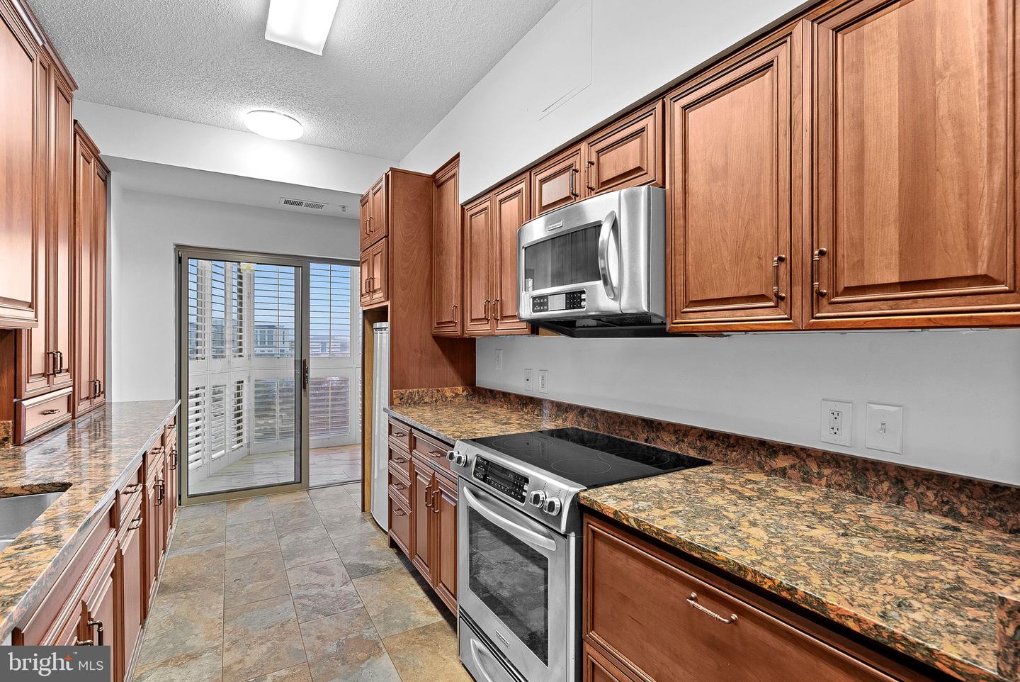 19375 CYPRESS RIDGE TER #901, LEESBURG, Virginia 20176, 3 Bedrooms Bedrooms, ,2 BathroomsBathrooms,Residential,For sale,19375 CYPRESS RIDGE TER #901,VALO2113168 MLS # VALO2113168 19375 CYPRESS RIDGE TER #901, LEESBURG, Virginia 20176, 3 Bedrooms Bedrooms, ,2 BathroomsBathrooms,Residential,For sale,19375 CYPRESS RIDGE TER #901,VALO2113168 MLS # VALO2113168