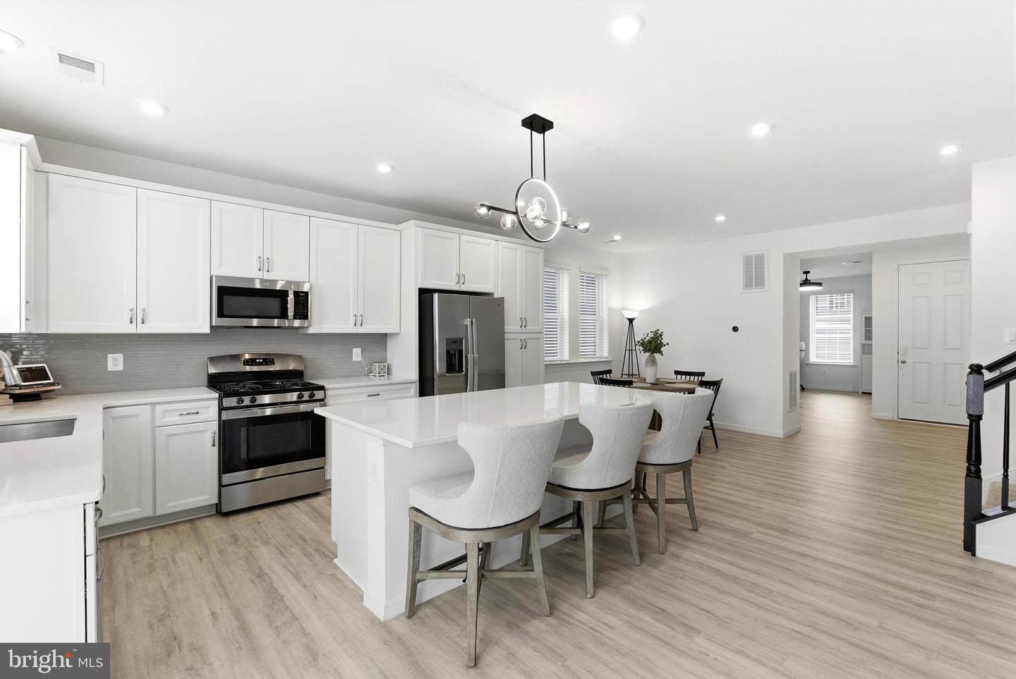 121 RAVEN OAKS DRIVE, WINCHESTER, Virginia 22602, 4 Bedrooms Bedrooms, ,2 BathroomsBathrooms,Residential,For sale,121 RAVEN OAKS DRIVE,VAFV2038624 MLS # VAFV2038624 121 RAVEN OAKS DRIVE, WINCHESTER, Virginia 22602, 4 Bedrooms Bedrooms, ,2 BathroomsBathrooms,Residential,For sale,121 RAVEN OAKS DRIVE,VAFV2038624 MLS # VAFV2038624