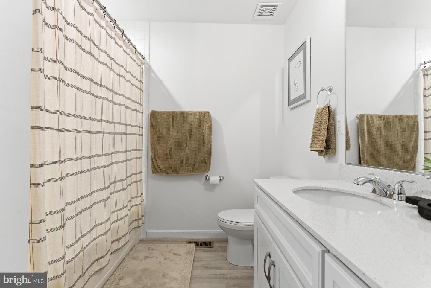 121 RAVEN OAKS DRIVE, WINCHESTER, Virginia 22602, 4 Bedrooms Bedrooms, ,2 BathroomsBathrooms,Residential,For sale,121 RAVEN OAKS DRIVE,VAFV2038624 MLS # VAFV2038624 121 RAVEN OAKS DRIVE, WINCHESTER, Virginia 22602, 4 Bedrooms Bedrooms, ,2 BathroomsBathrooms,Residential,For sale,121 RAVEN OAKS DRIVE,VAFV2038624 MLS # VAFV2038624