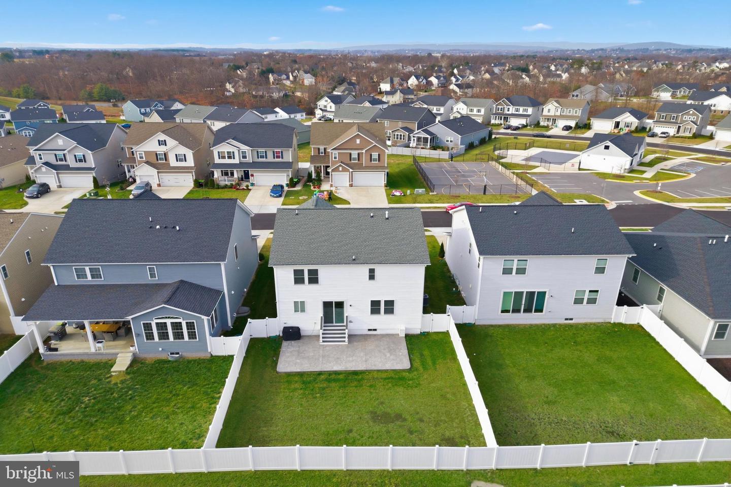 121 RAVEN OAKS DRIVE, WINCHESTER, Virginia 22602, 4 Bedrooms Bedrooms, ,2 BathroomsBathrooms,Residential,For sale,121 RAVEN OAKS DRIVE,VAFV2038624 MLS # VAFV2038624 121 RAVEN OAKS DRIVE, WINCHESTER, Virginia 22602, 4 Bedrooms Bedrooms, ,2 BathroomsBathrooms,Residential,For sale,121 RAVEN OAKS DRIVE,VAFV2038624 MLS # VAFV2038624