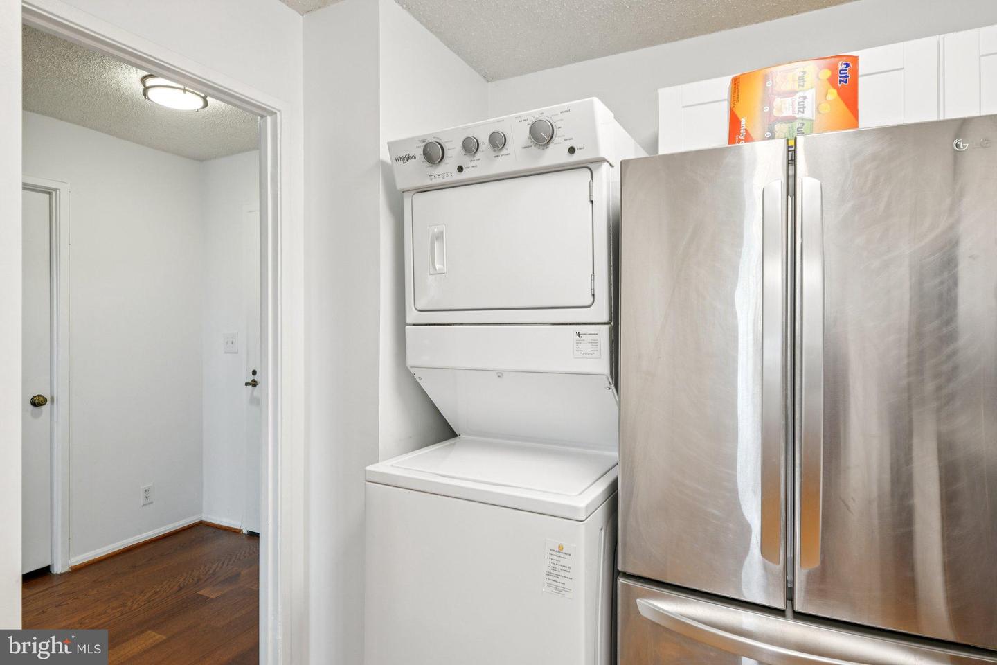 5904 MOUNT EAGLE DR #1615, ALEXANDRIA, Virginia 22303, 2 Bedrooms Bedrooms, 8 Rooms Rooms,2 BathroomsBathrooms,Residential,For sale,5904 MOUNT EAGLE DR #1615,VAFX2283386 MLS # VAFX2283386