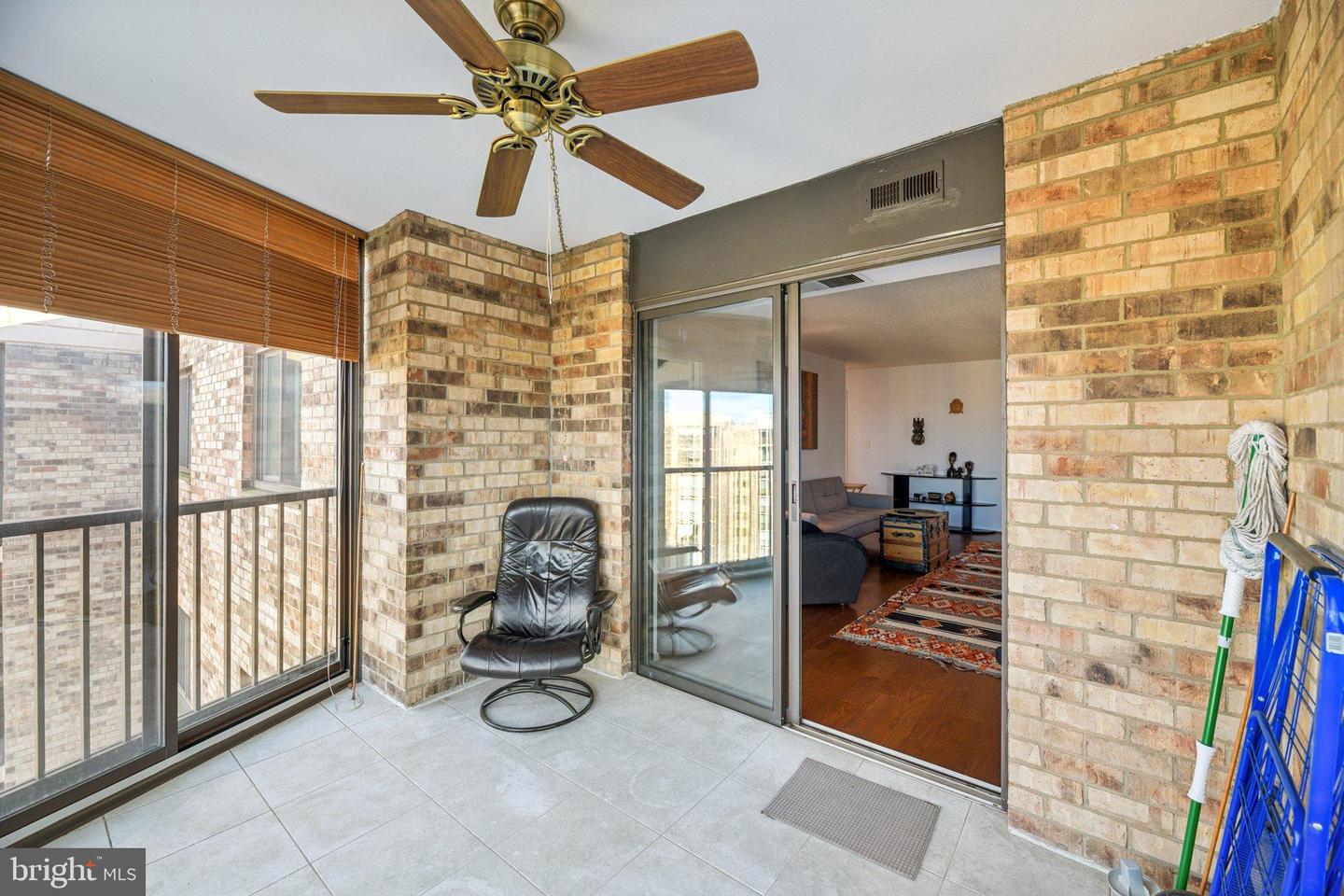 5904 MOUNT EAGLE DR #1615, ALEXANDRIA, Virginia 22303, 2 Bedrooms Bedrooms, 8 Rooms Rooms,2 BathroomsBathrooms,Residential,For sale,5904 MOUNT EAGLE DR #1615,VAFX2283386 MLS # VAFX2283386