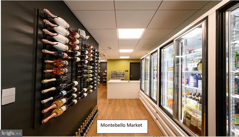 5904 MOUNT EAGLE DR #1615, ALEXANDRIA, Virginia 22303, 2 Bedrooms Bedrooms, 8 Rooms Rooms,2 BathroomsBathrooms,Residential,For sale,5904 MOUNT EAGLE DR #1615,VAFX2283386 MLS # VAFX2283386