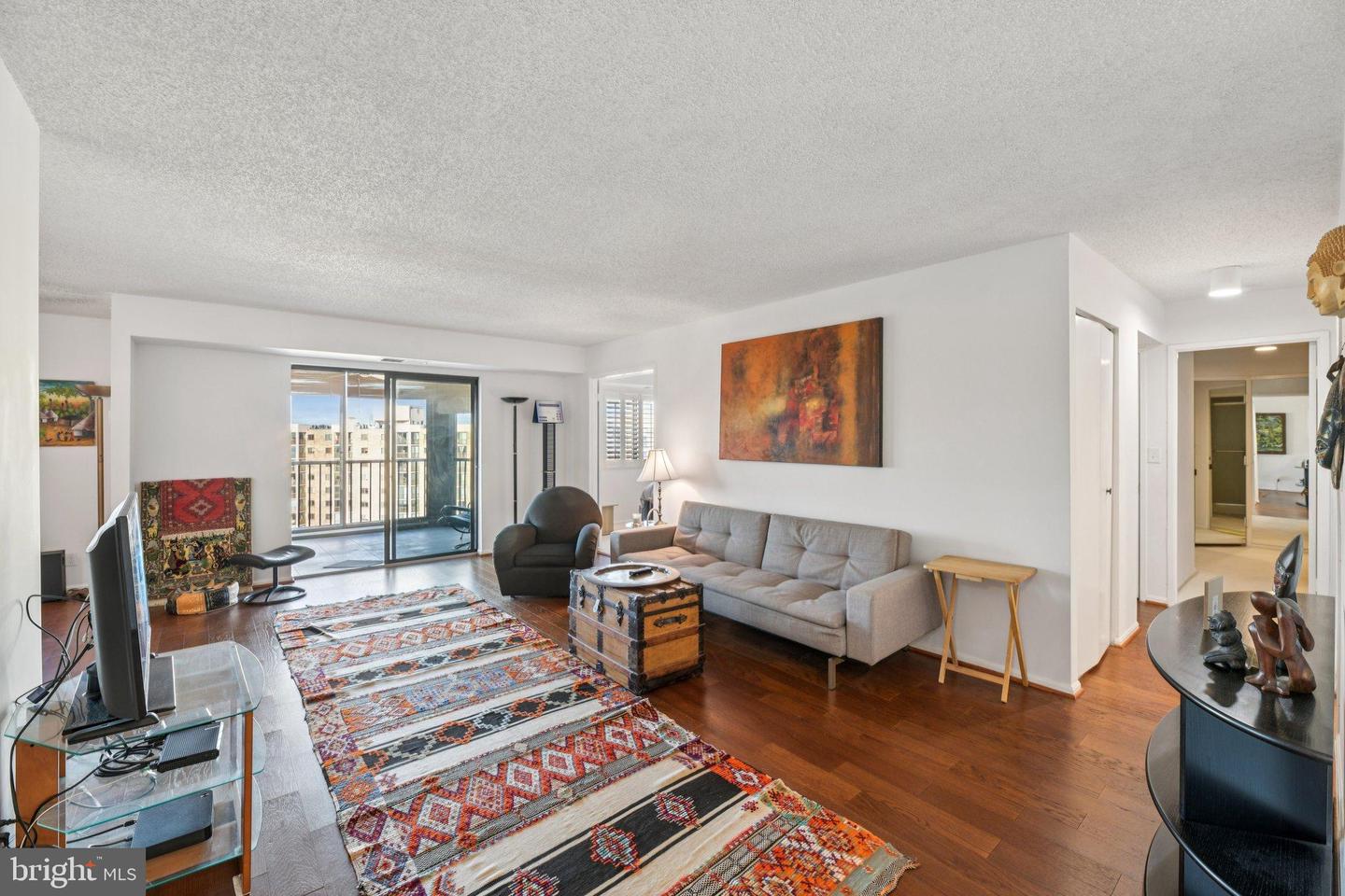 5904 MOUNT EAGLE DR #1615, ALEXANDRIA, Virginia 22303, 2 Bedrooms Bedrooms, 8 Rooms Rooms,2 BathroomsBathrooms,Residential,For sale,5904 MOUNT EAGLE DR #1615,VAFX2283386 MLS # VAFX2283386