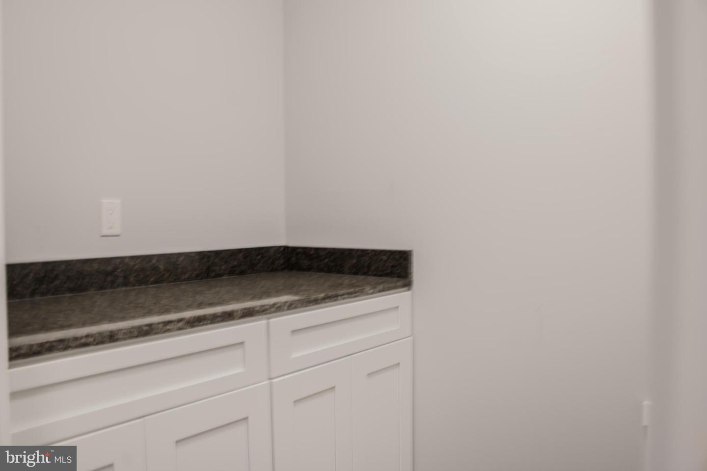 22 LAKE COUNTRY DR, MINERAL, Virginia 23117, 3 Bedrooms Bedrooms, 14 Rooms Rooms,3 BathroomsBathrooms,Residential,For sale,22 LAKE COUNTRY DR,VALA2009076 MLS # VALA2009076 22 LAKE COUNTRY DR, MINERAL, Virginia 23117, 3 Bedrooms Bedrooms, 14 Rooms Rooms,3 BathroomsBathrooms,Residential,For sale,22 LAKE COUNTRY DR,VALA2009076 MLS # VALA2009076