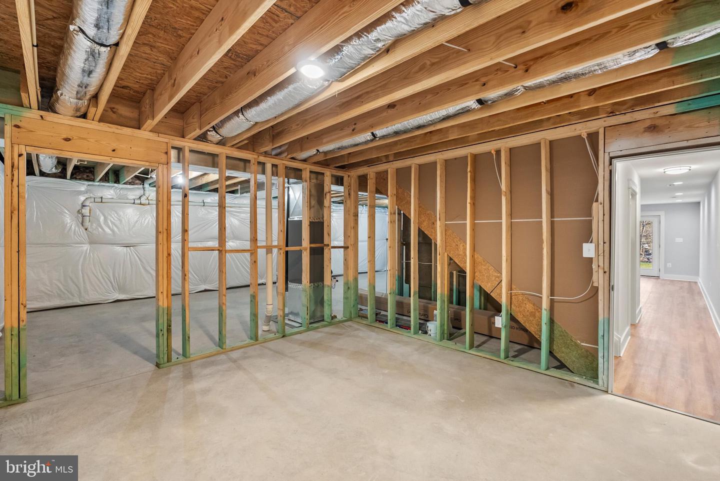 22 LAKE COUNTRY DR, MINERAL, Virginia 23117, 3 Bedrooms Bedrooms, 14 Rooms Rooms,3 BathroomsBathrooms,Residential,For sale,22 LAKE COUNTRY DR,VALA2009076 MLS # VALA2009076