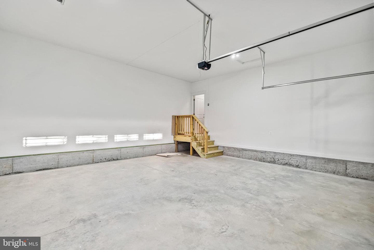 22 LAKE COUNTRY DR, MINERAL, Virginia 23117, 3 Bedrooms Bedrooms, 14 Rooms Rooms,3 BathroomsBathrooms,Residential,For sale,22 LAKE COUNTRY DR,VALA2009076 MLS # VALA2009076