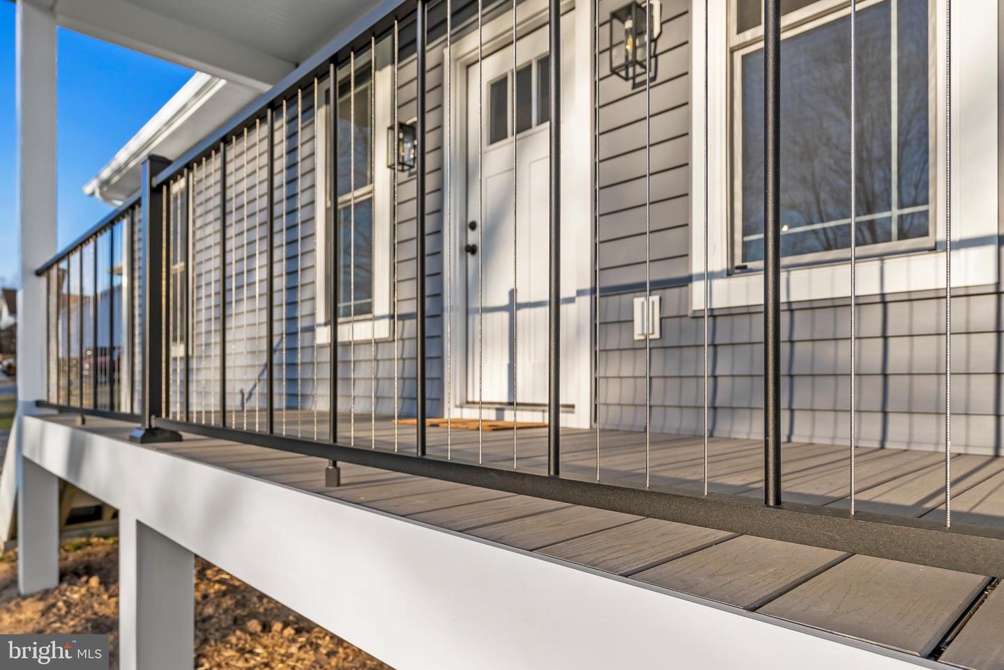 22 LAKE COUNTRY DR, MINERAL, Virginia 23117, 3 Bedrooms Bedrooms, 14 Rooms Rooms,3 BathroomsBathrooms,Residential,For sale,22 LAKE COUNTRY DR,VALA2009076 MLS # VALA2009076