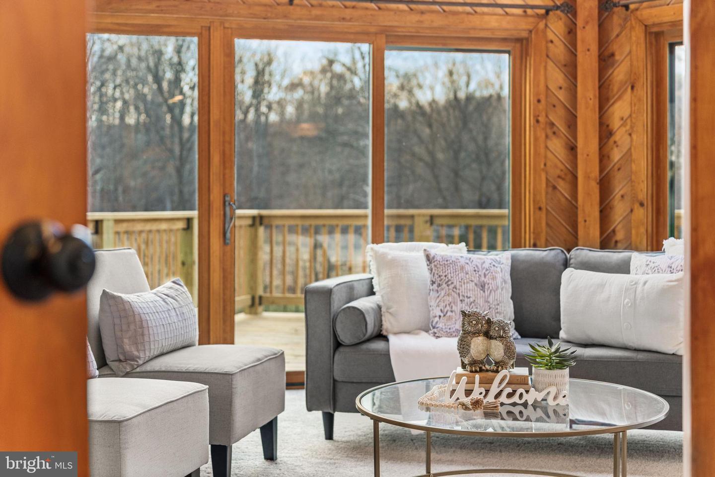 3840 MOUNT ATLAS LN, HAYMARKET, Virginia 20169, 3 Bedrooms Bedrooms, 12 Rooms Rooms,3 BathroomsBathrooms,Residential,For sale,3840 MOUNT ATLAS LN,VAPW2109796 MLS # VAPW2109796