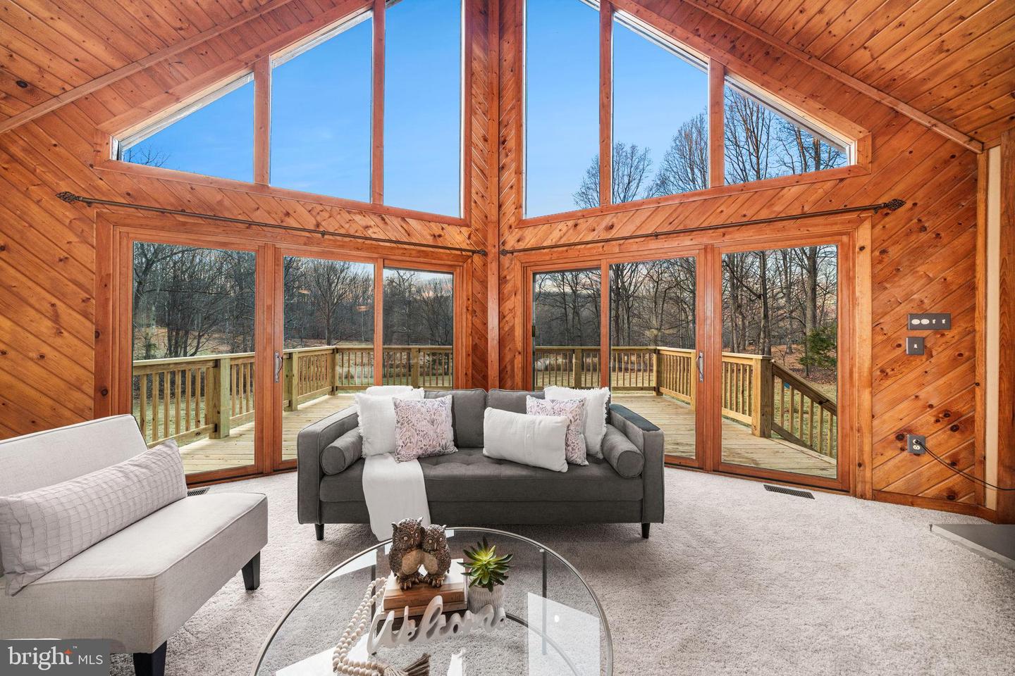 3840 MOUNT ATLAS LN, HAYMARKET, Virginia 20169, 3 Bedrooms Bedrooms, 12 Rooms Rooms,3 BathroomsBathrooms,Residential,For sale,3840 MOUNT ATLAS LN,VAPW2109796 MLS # VAPW2109796