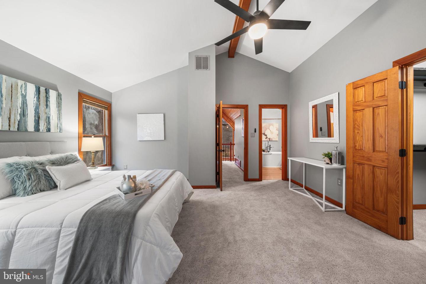 3840 MOUNT ATLAS LN, HAYMARKET, Virginia 20169, 3 Bedrooms Bedrooms, 12 Rooms Rooms,3 BathroomsBathrooms,Residential,For sale,3840 MOUNT ATLAS LN,VAPW2109796 MLS # VAPW2109796