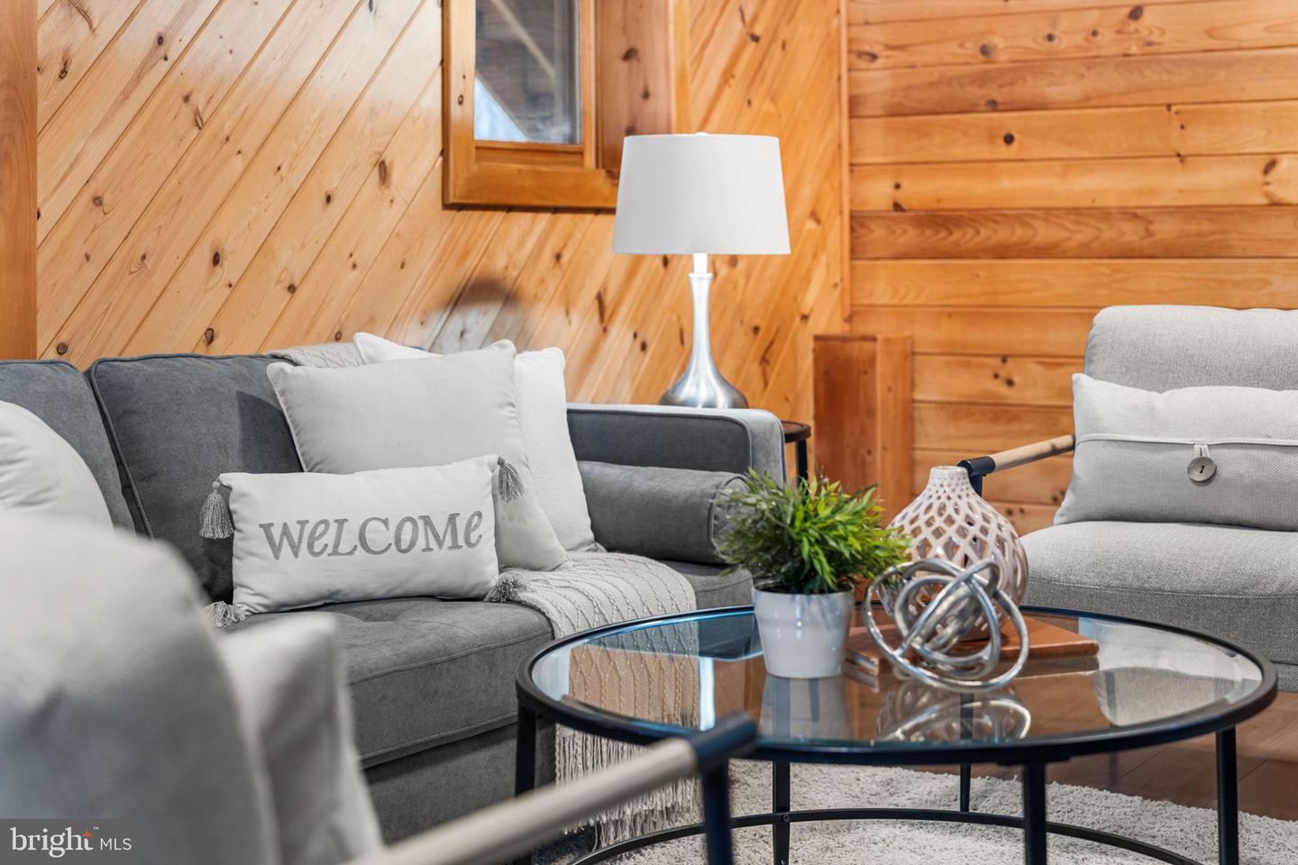 3840 MOUNT ATLAS LN, HAYMARKET, Virginia 20169, 3 Bedrooms Bedrooms, 12 Rooms Rooms,3 BathroomsBathrooms,Residential,For sale,3840 MOUNT ATLAS LN,VAPW2109796 MLS # VAPW2109796