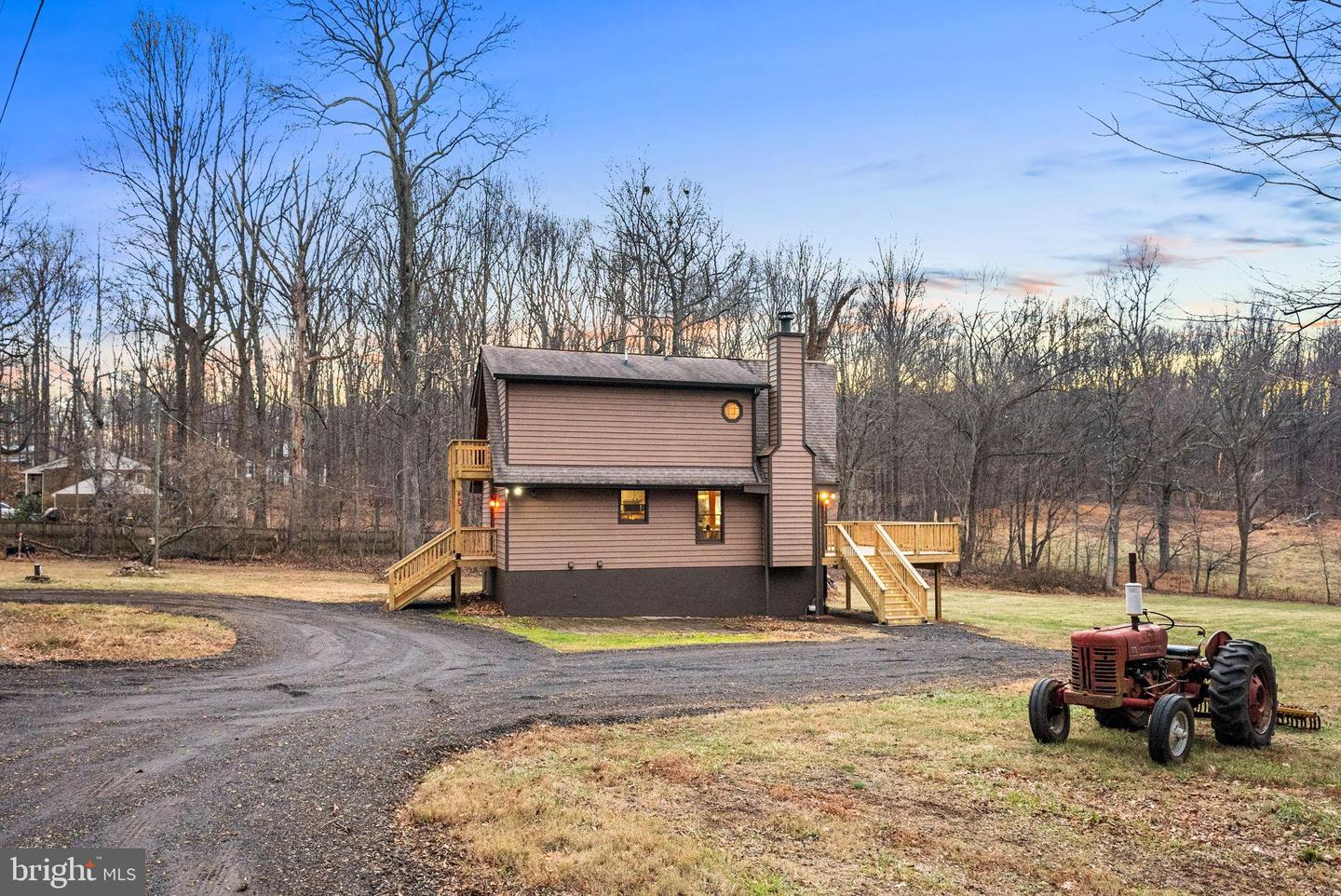 3840 MOUNT ATLAS LN, HAYMARKET, Virginia 20169, 3 Bedrooms Bedrooms, 12 Rooms Rooms,3 BathroomsBathrooms,Residential,For sale,3840 MOUNT ATLAS LN,VAPW2109796 MLS # VAPW2109796
