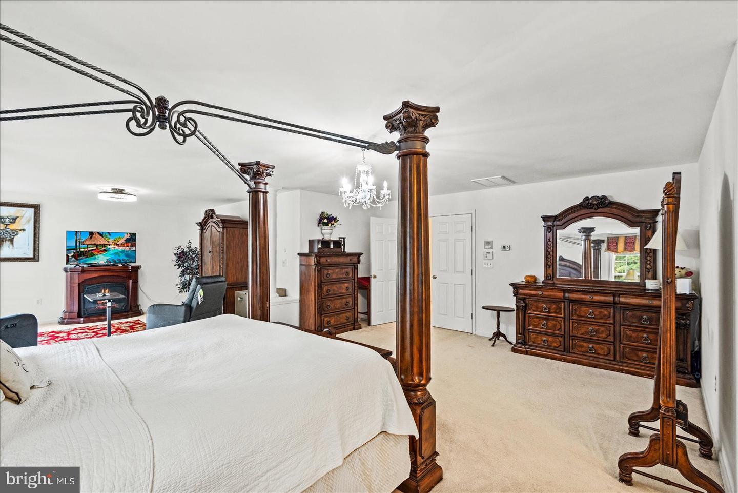 21 WENTWORTH DR, FREDERICKSBURG, Virginia 22406, 7 Bedrooms Bedrooms, ,5 BathroomsBathrooms,Residential,For sale,21 WENTWORTH DR,VAST2044936 MLS # VAST2044936 21 WENTWORTH DR, FREDERICKSBURG, Virginia 22406, 7 Bedrooms Bedrooms, ,5 BathroomsBathrooms,Residential,For sale,21 WENTWORTH DR,VAST2044936 MLS # VAST2044936